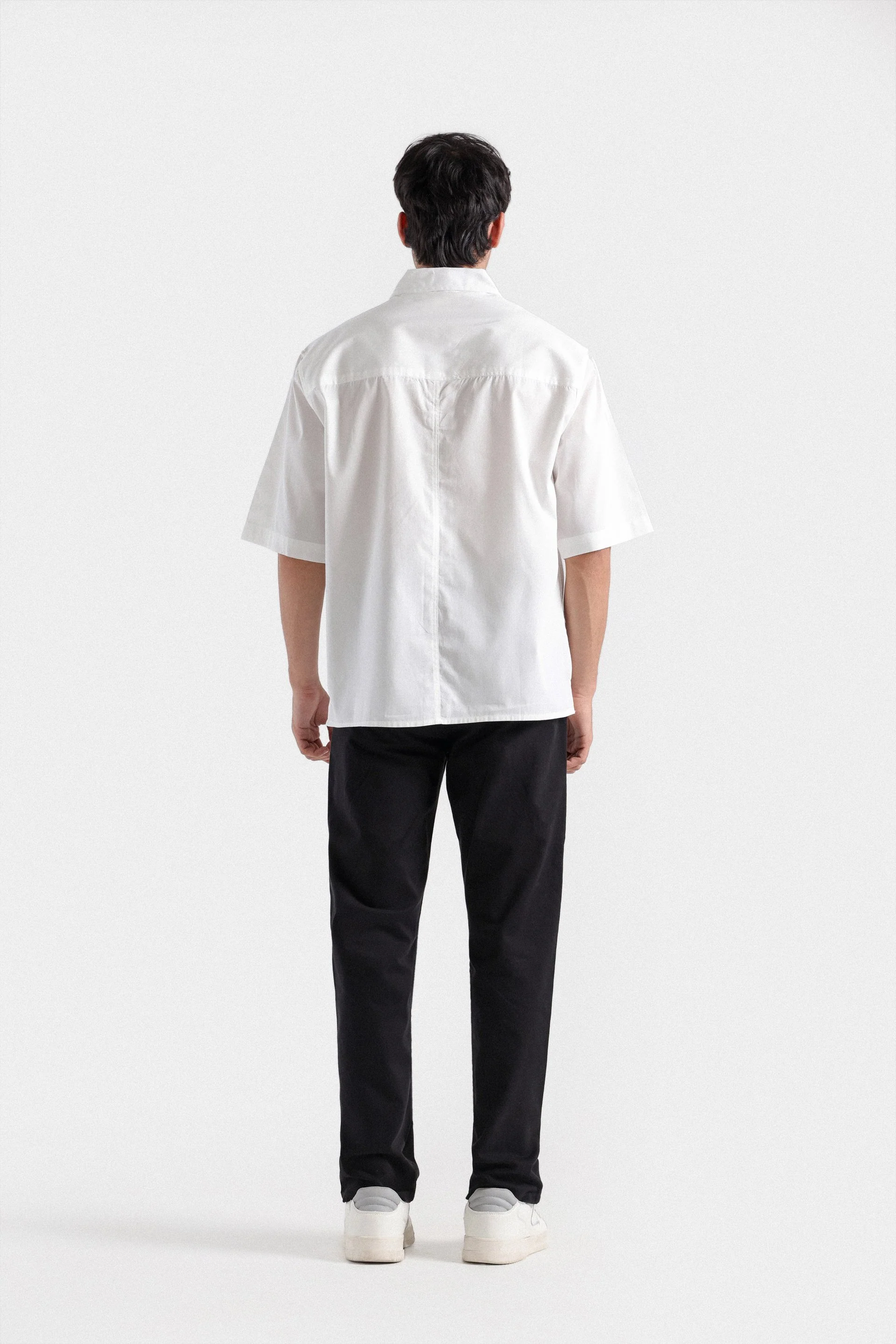 Basic Shirt With Cut Panel - Image 4