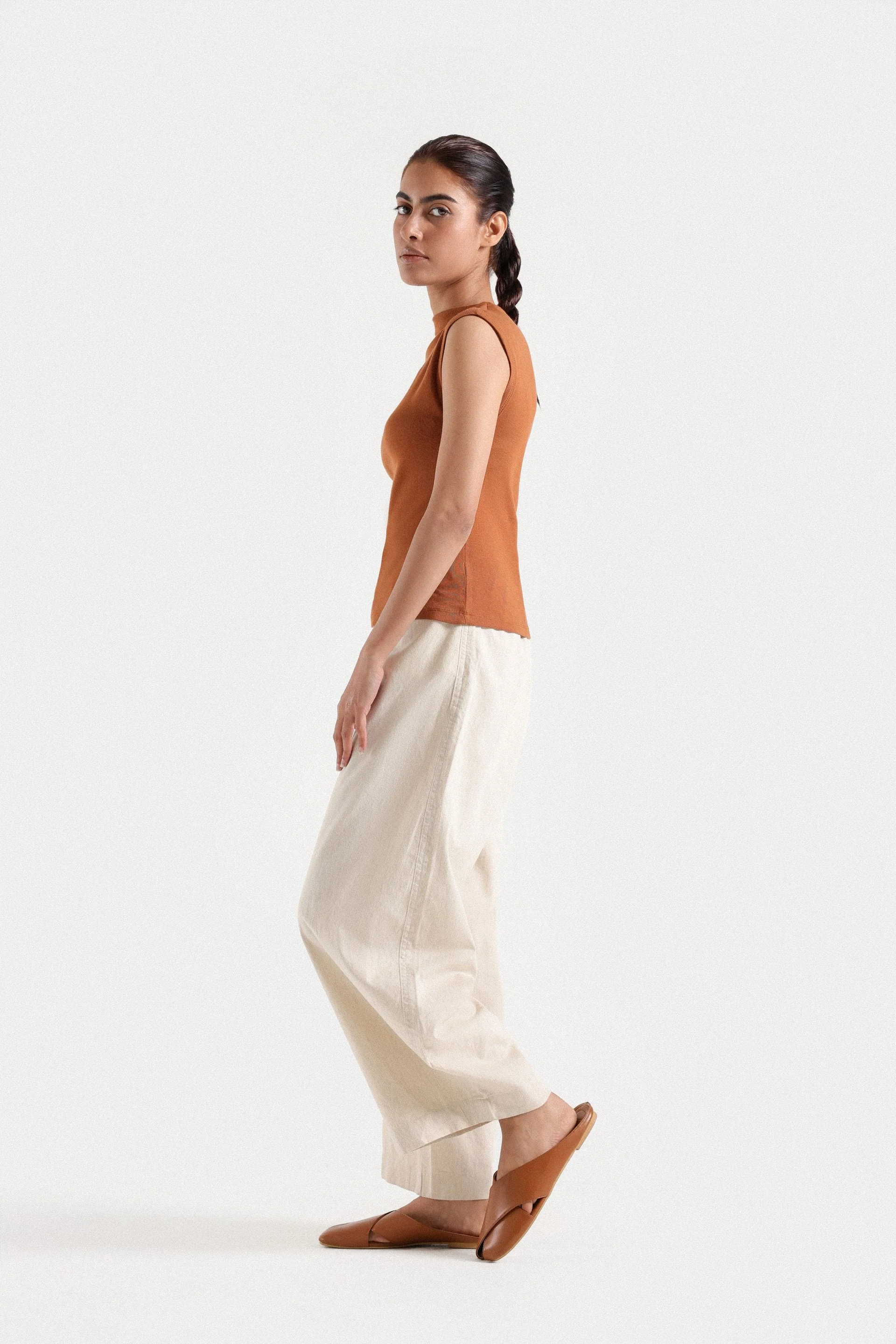 Cropped Slim Tank Top - Image 2