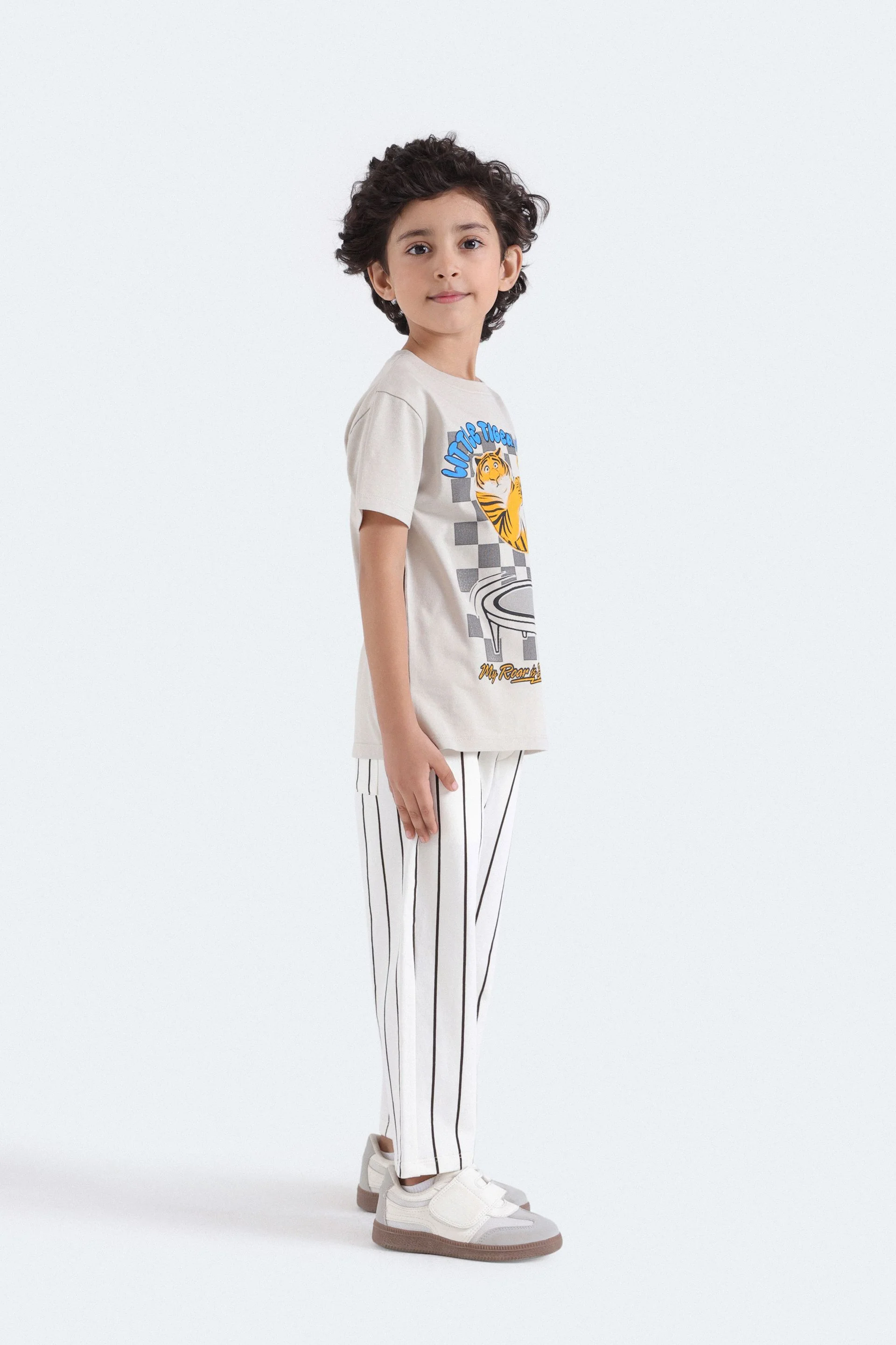 Graphic T-Shirt - Image 5