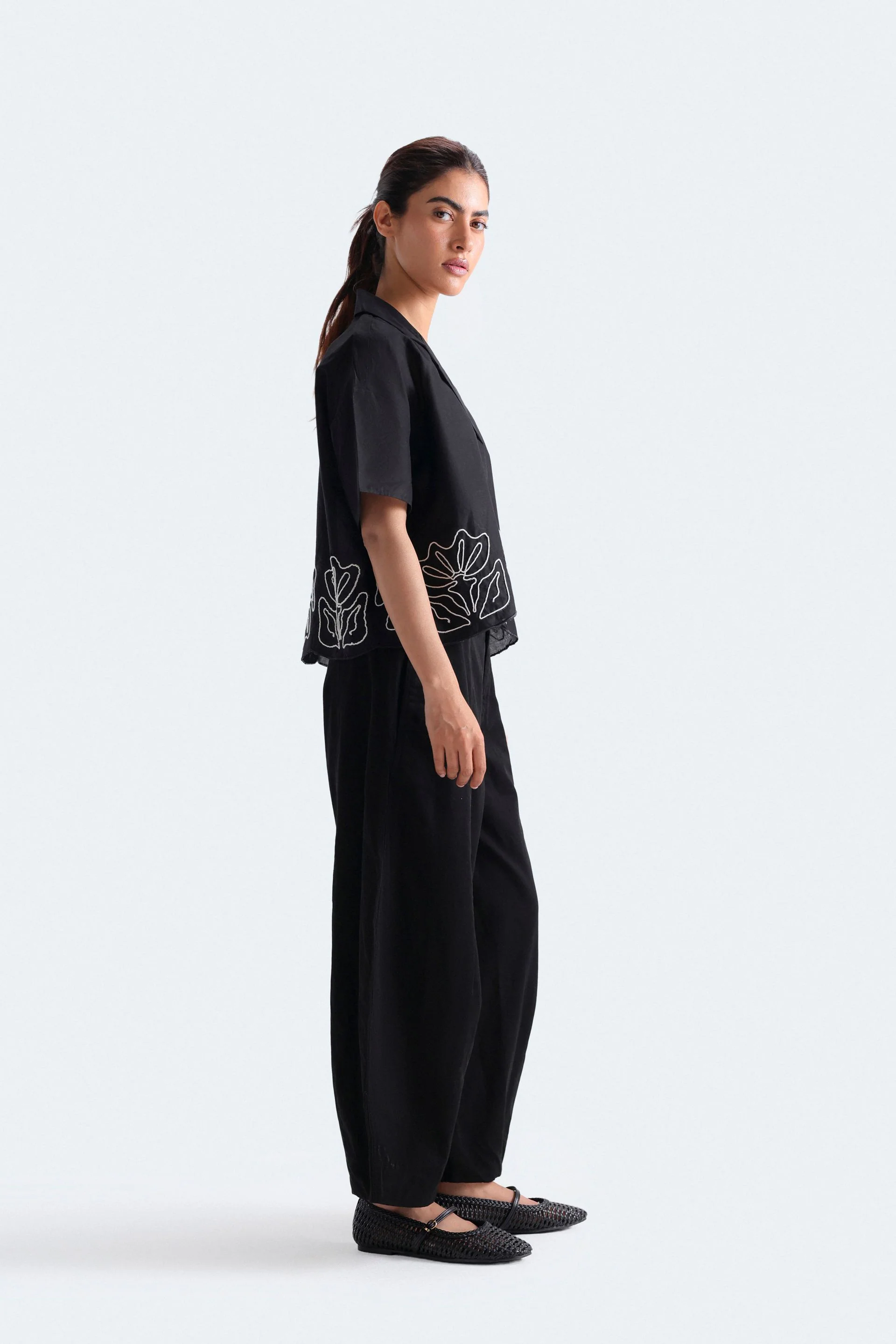 Super Cropped Embroidered Shirt - Image 3