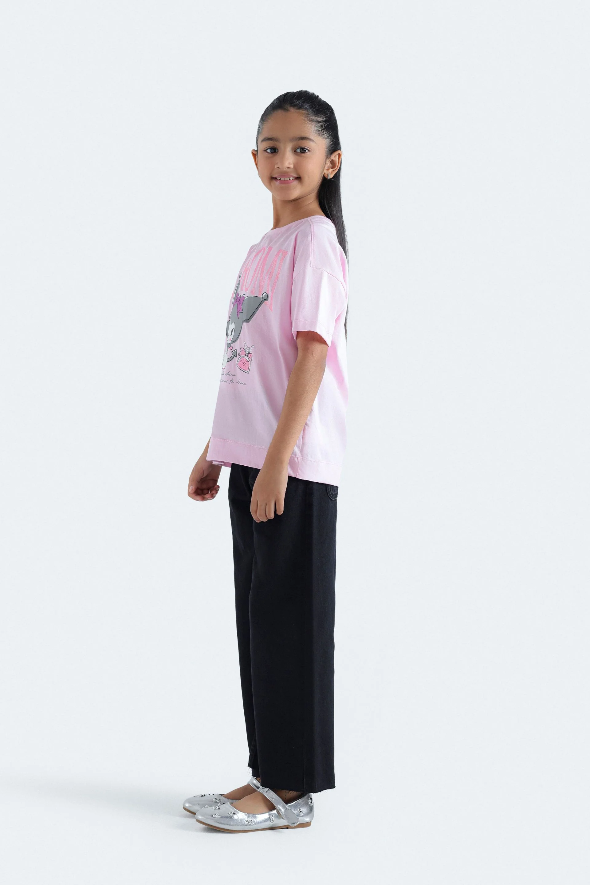 Cropped Graphic T-Shirt - Image 5