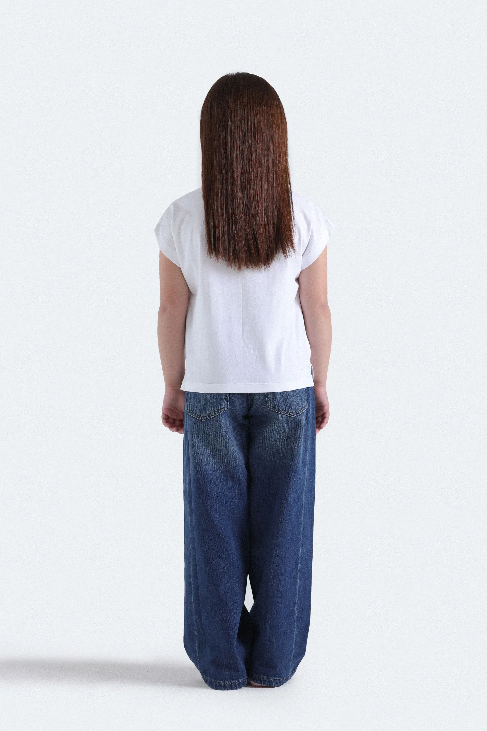 Cropped Graphic T-Shirt - Image 6