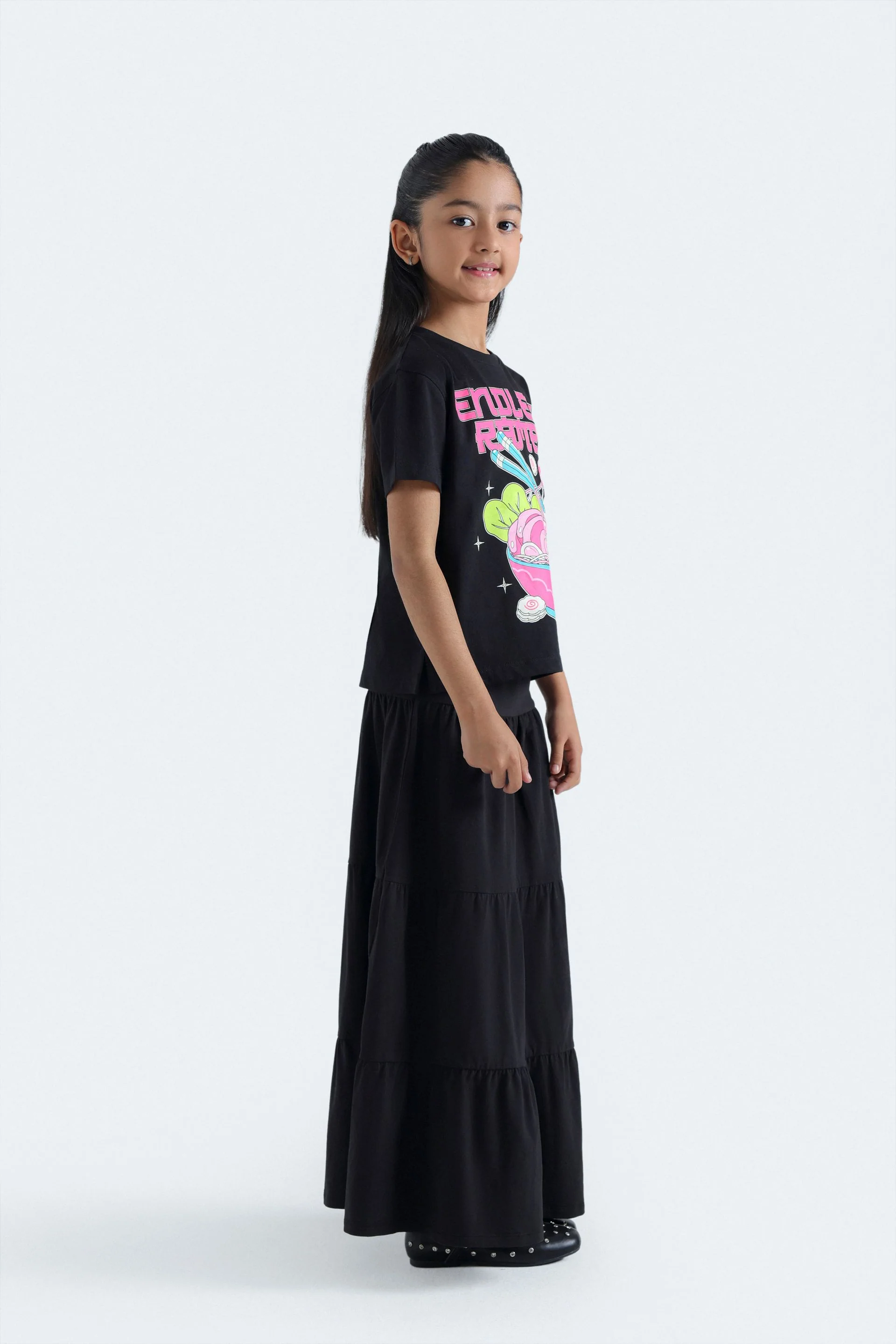 Cropped Graphic T-Shirt - Image 5