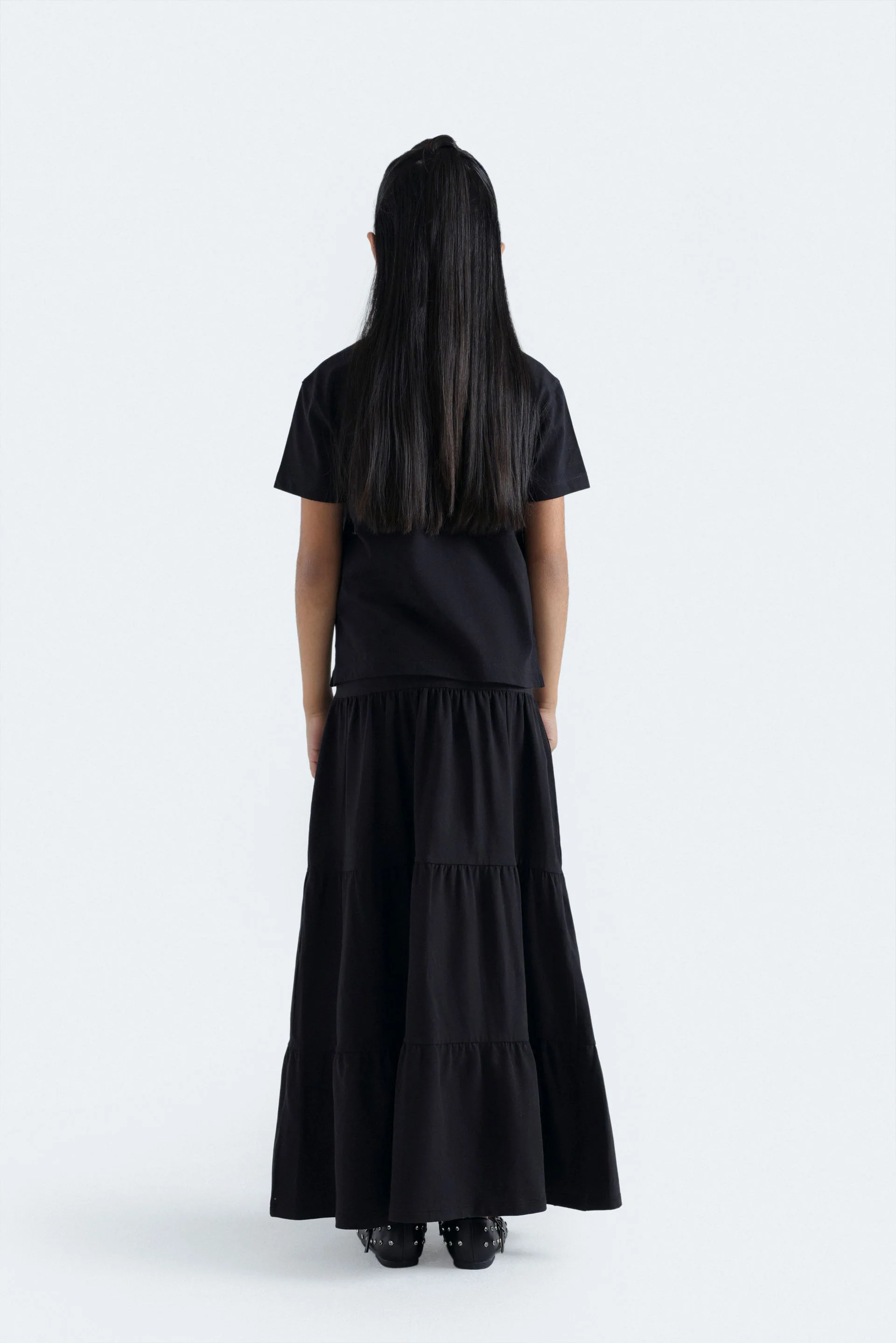 Cropped Graphic T-Shirt - Image 6
