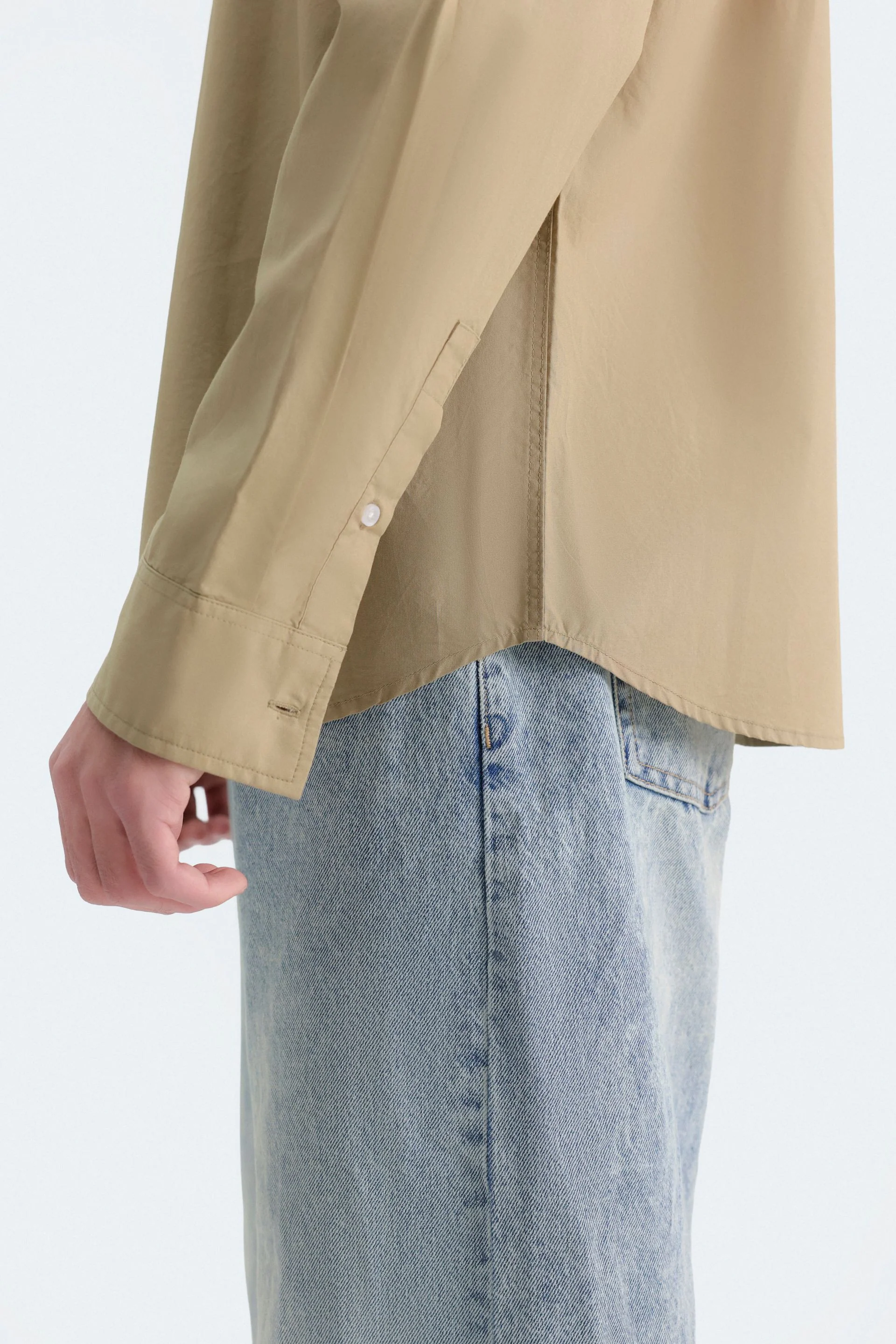 Basic Shirt - Image 4