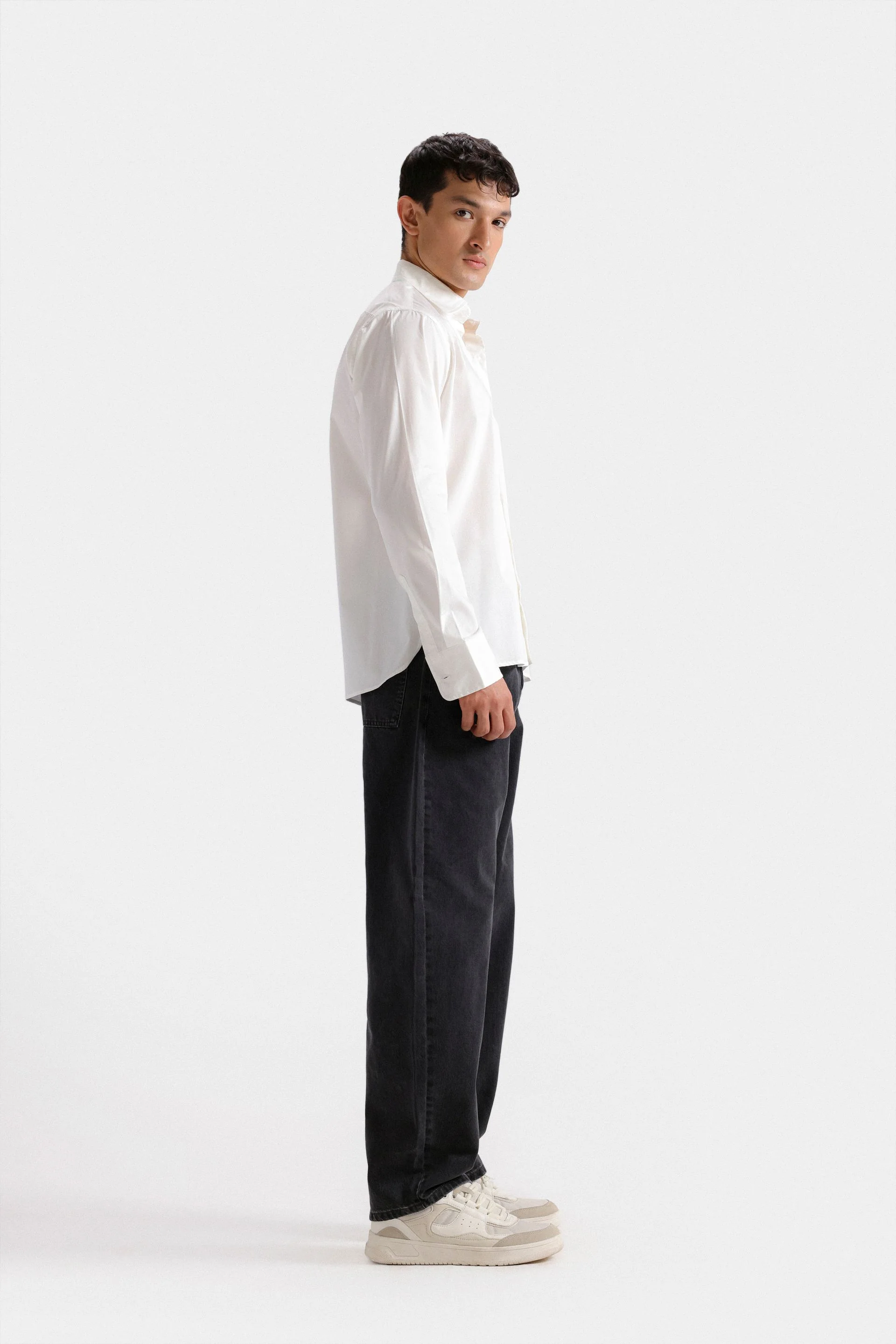 Basic Button Up Shirt - Image 3