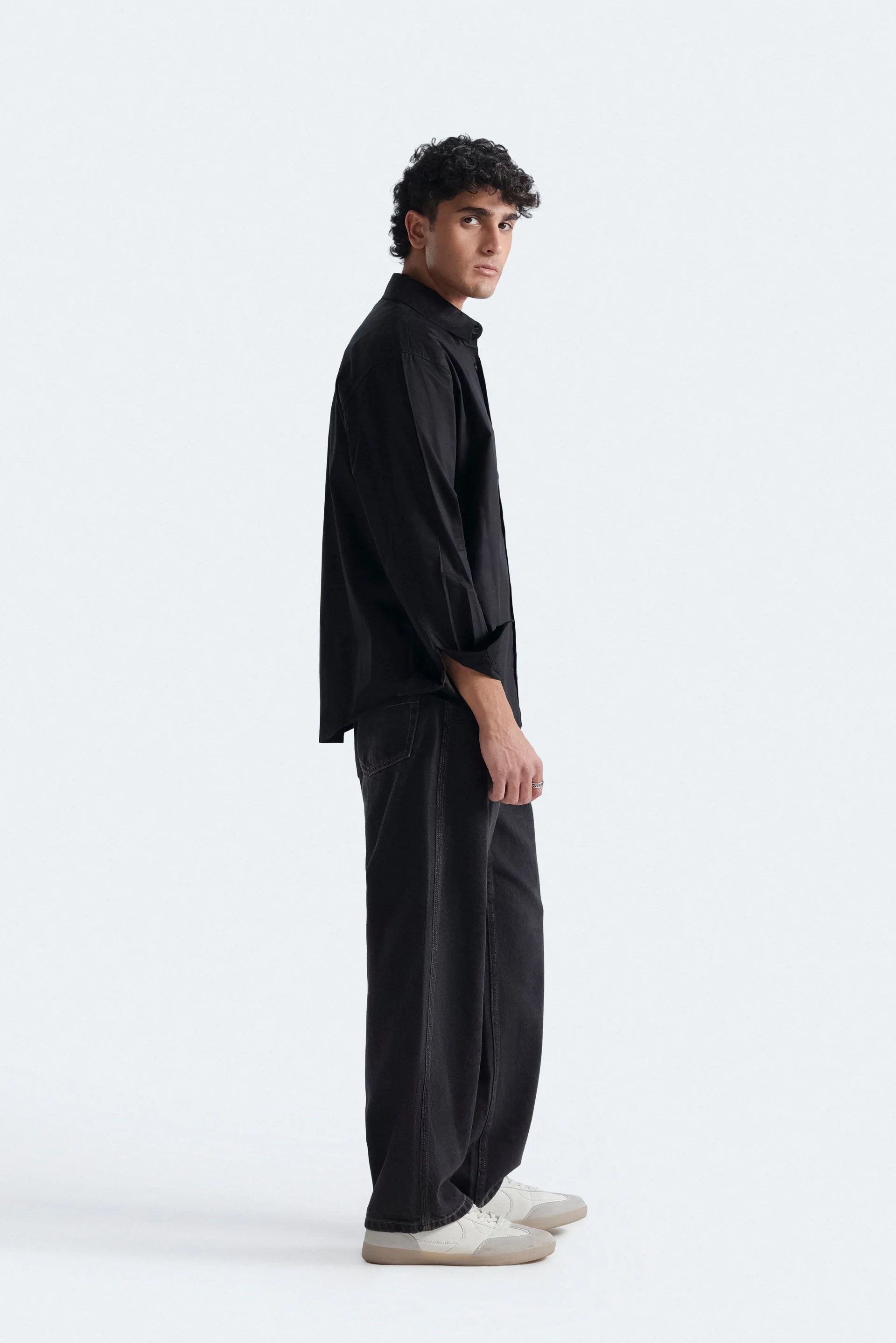 Basic Button Up Shirt - Image 3