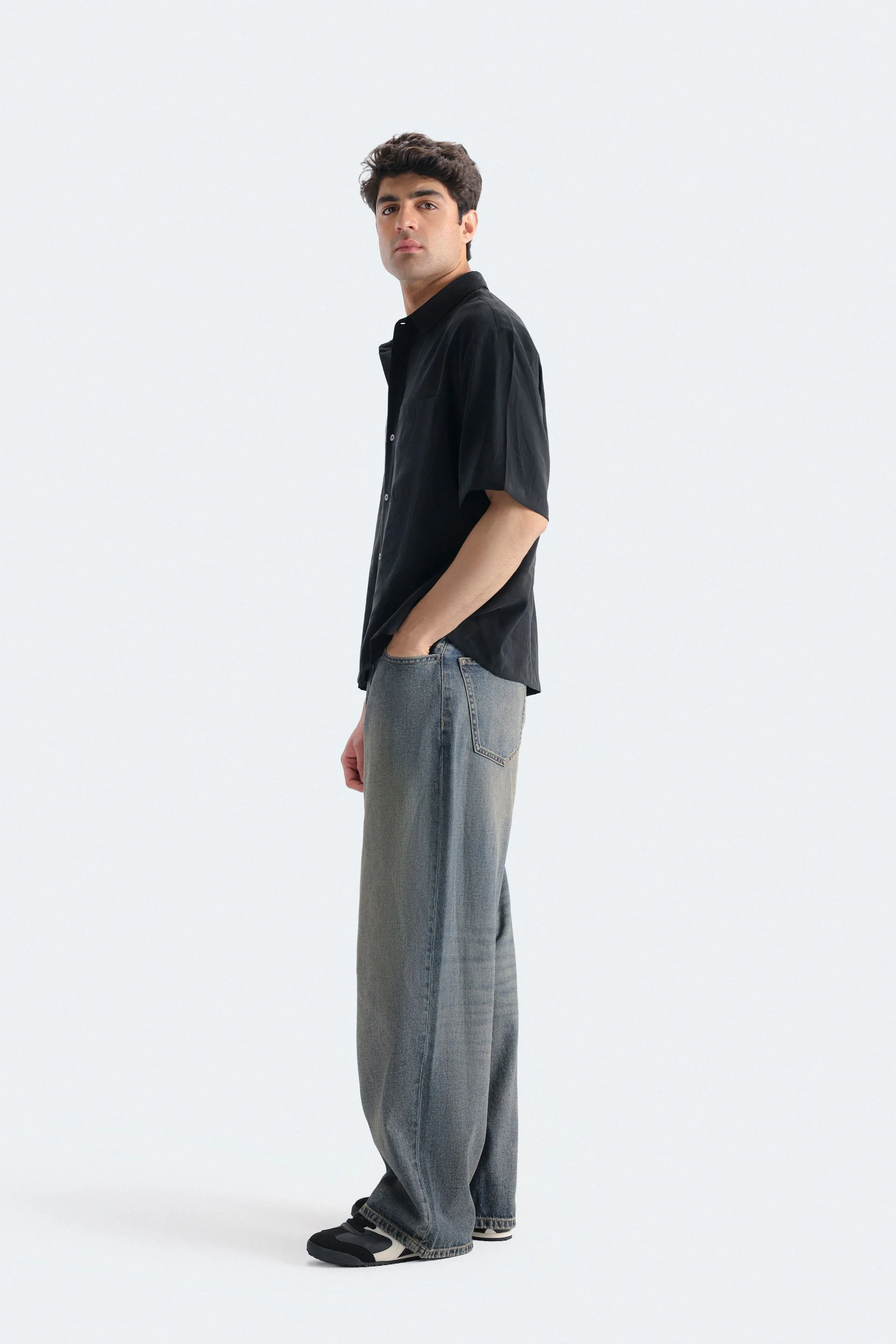 Button Up Shirt - Image 10