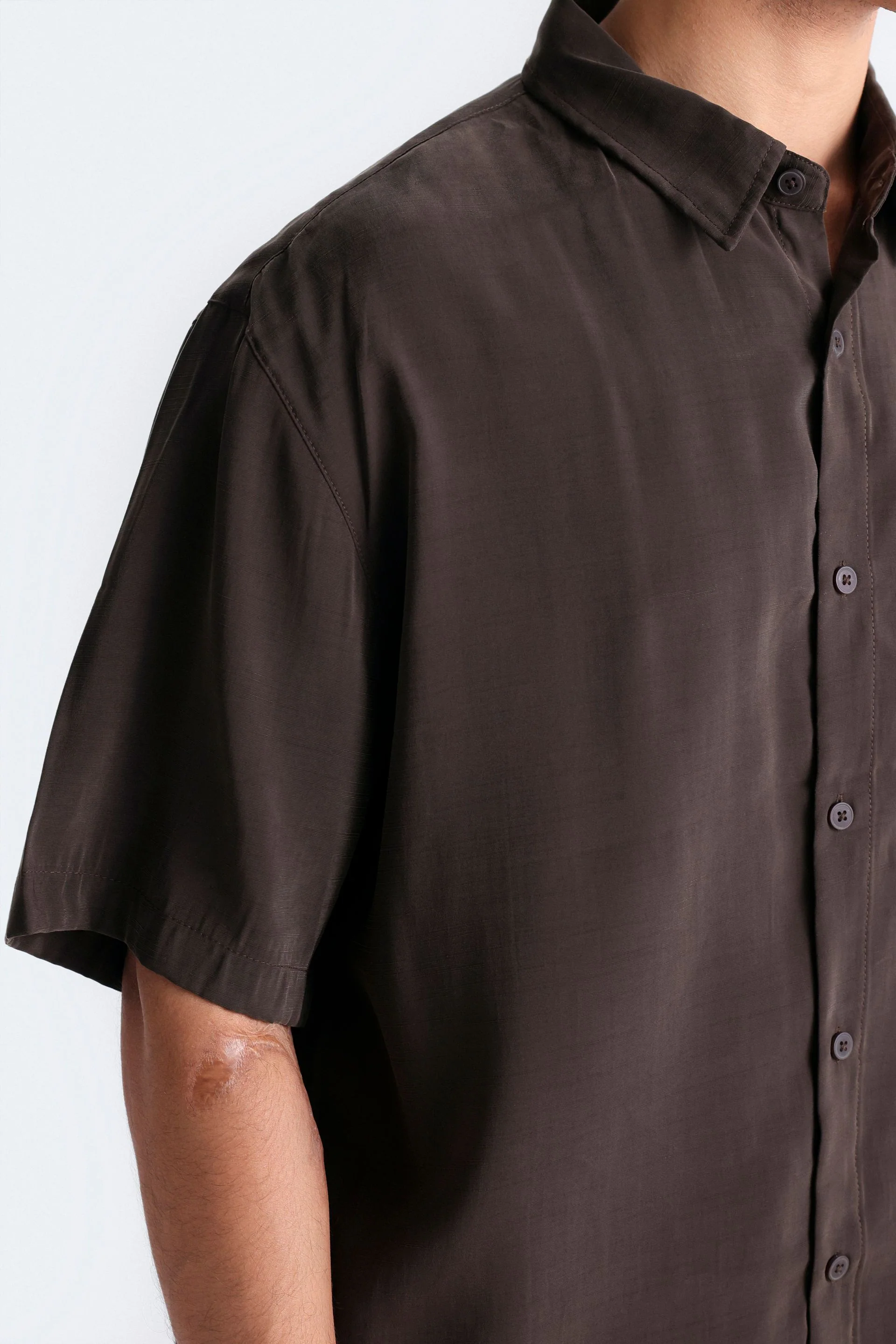 Button Up Shirt - Image 3