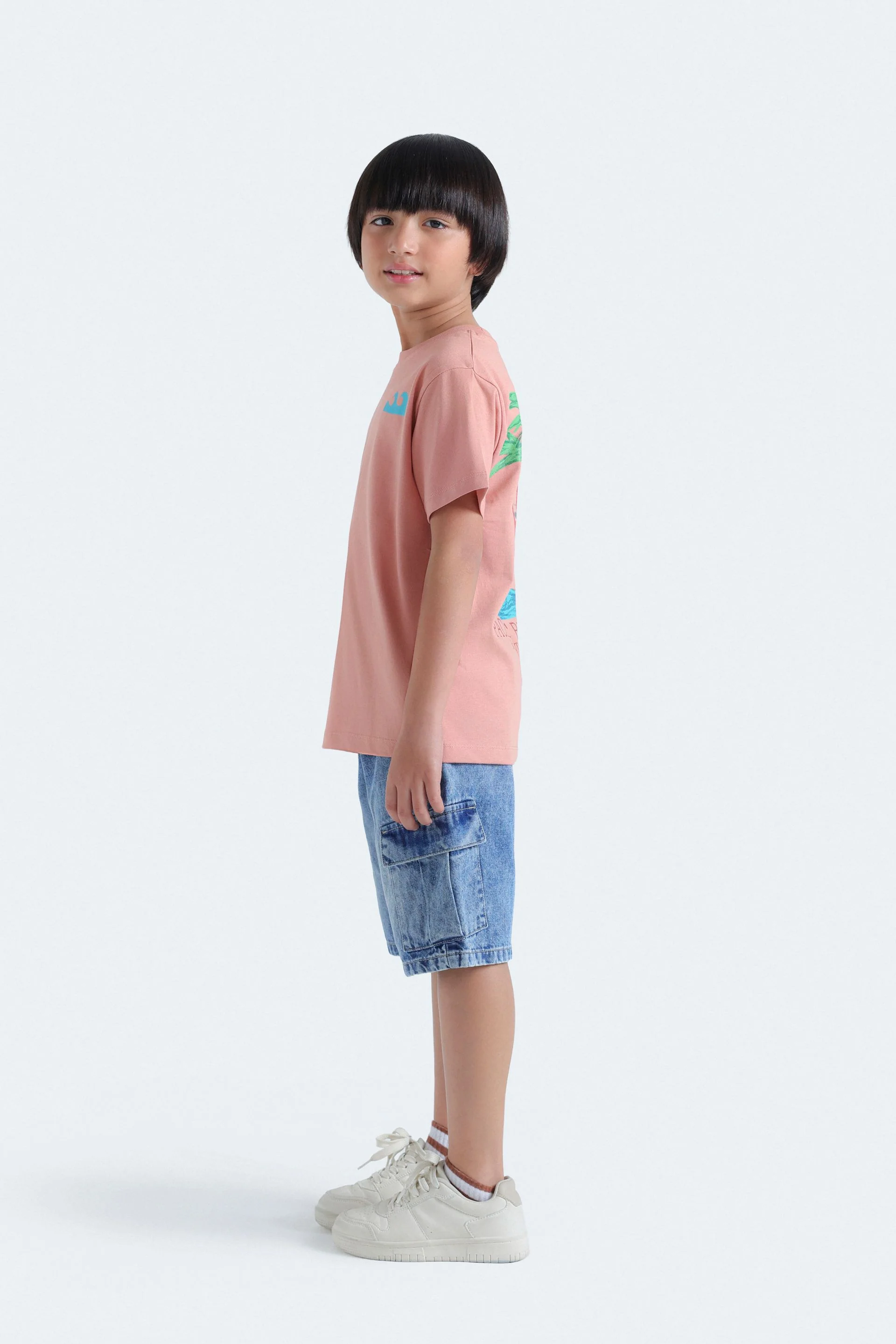Tropical Graphic T-Shirt - Image 5