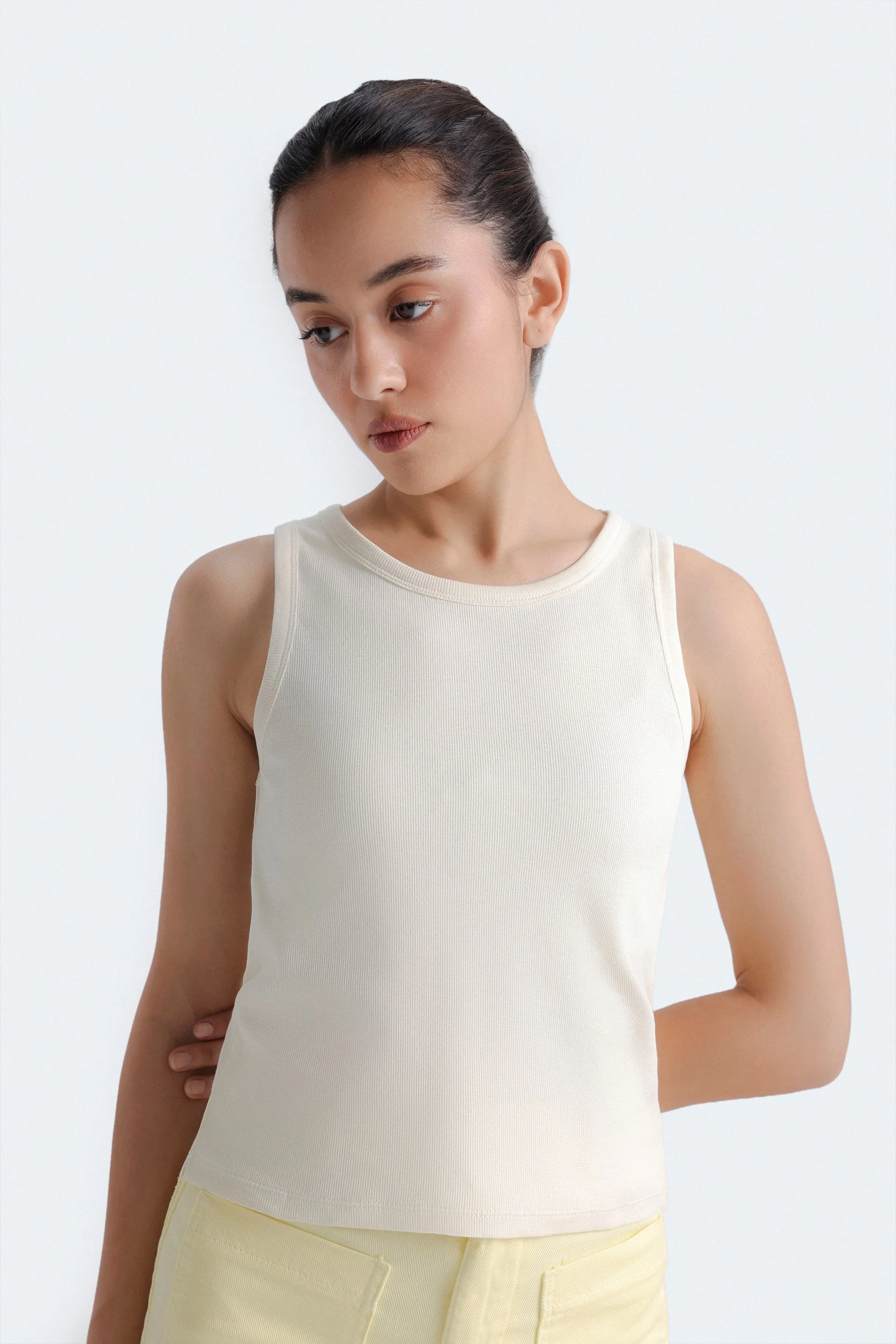 Scoop Neck Ribbed Tank Top - Image 16