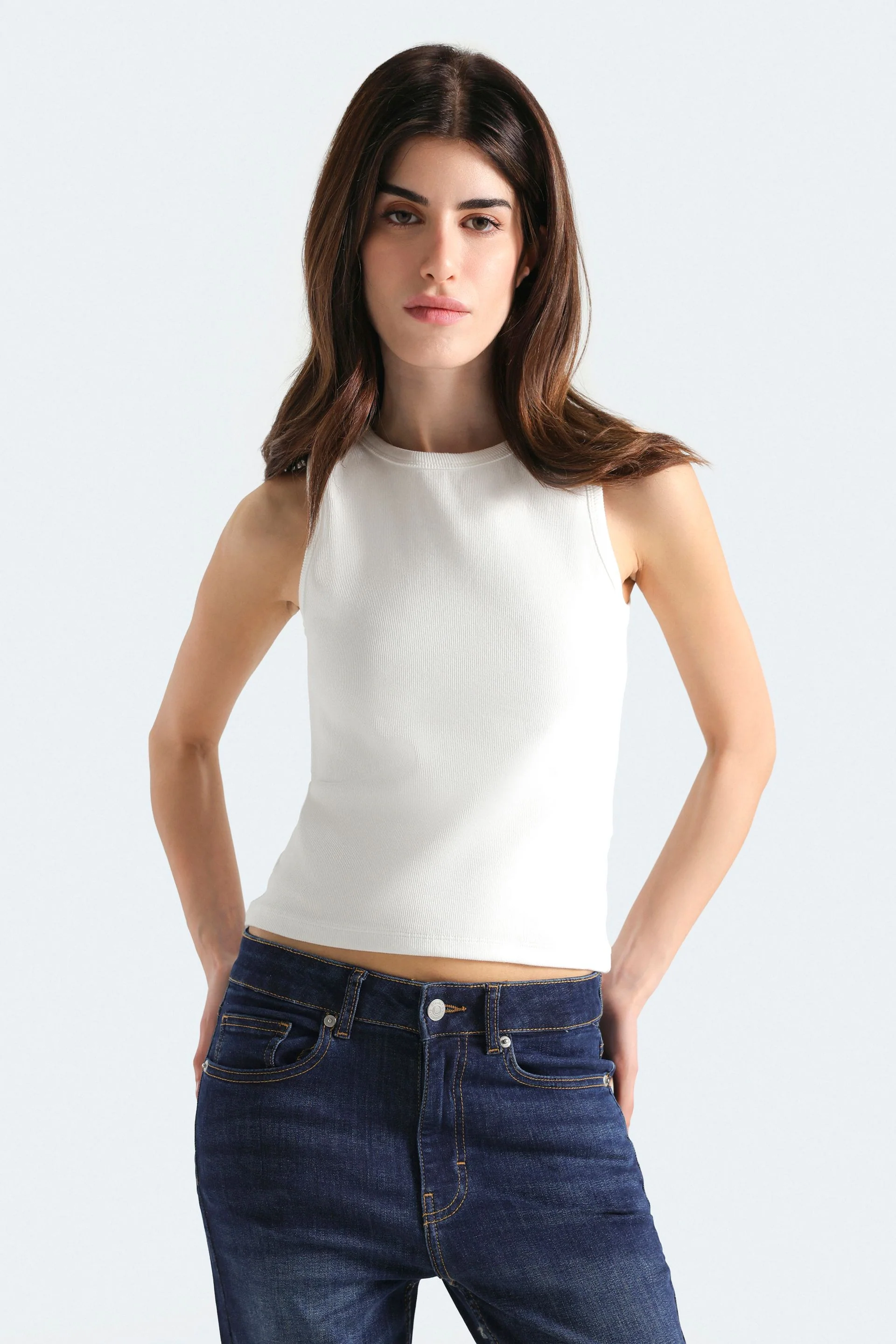 Cropped Ribbed Tank Top - Image 16