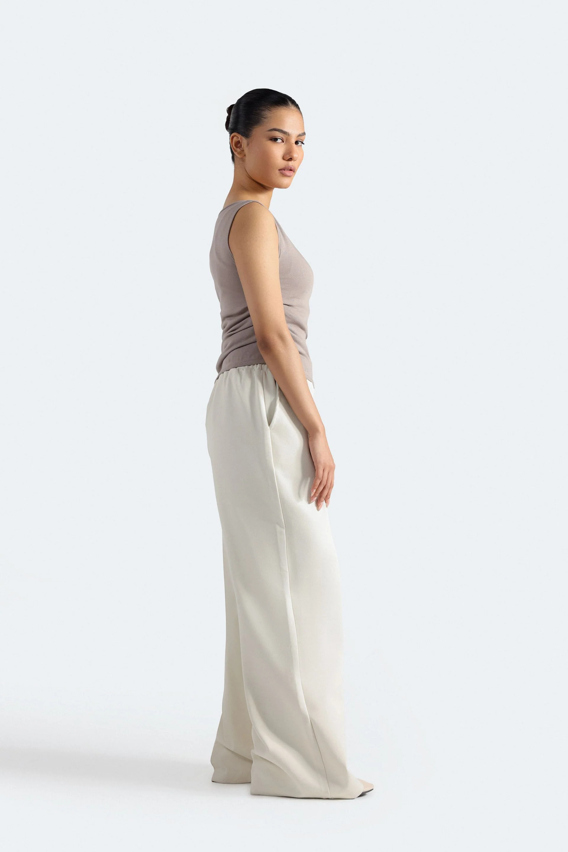 Boat Neck T-Shirt With Side Ruching - Image 3