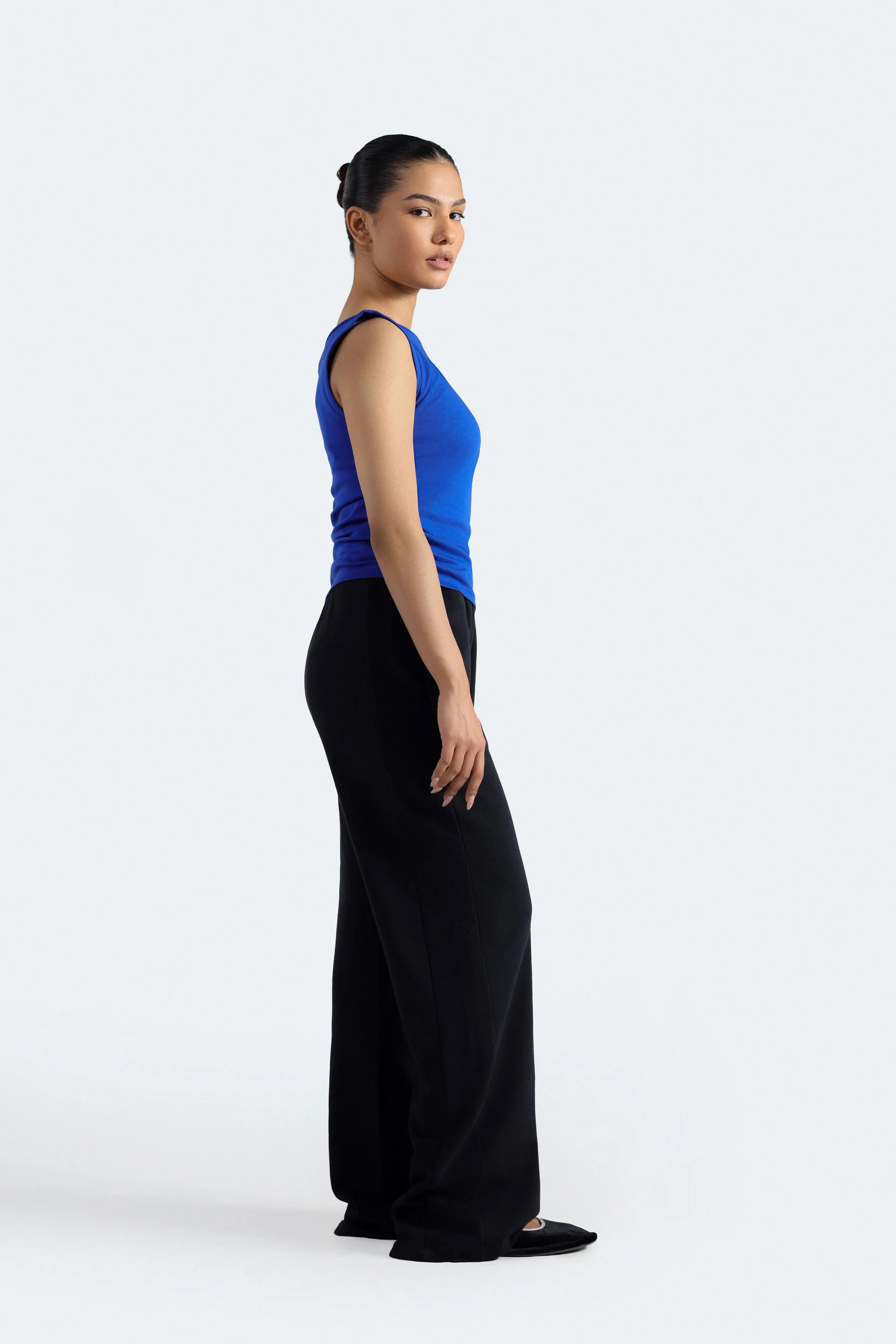 Boat Neck T-Shirt With Side Ruching - Image 7