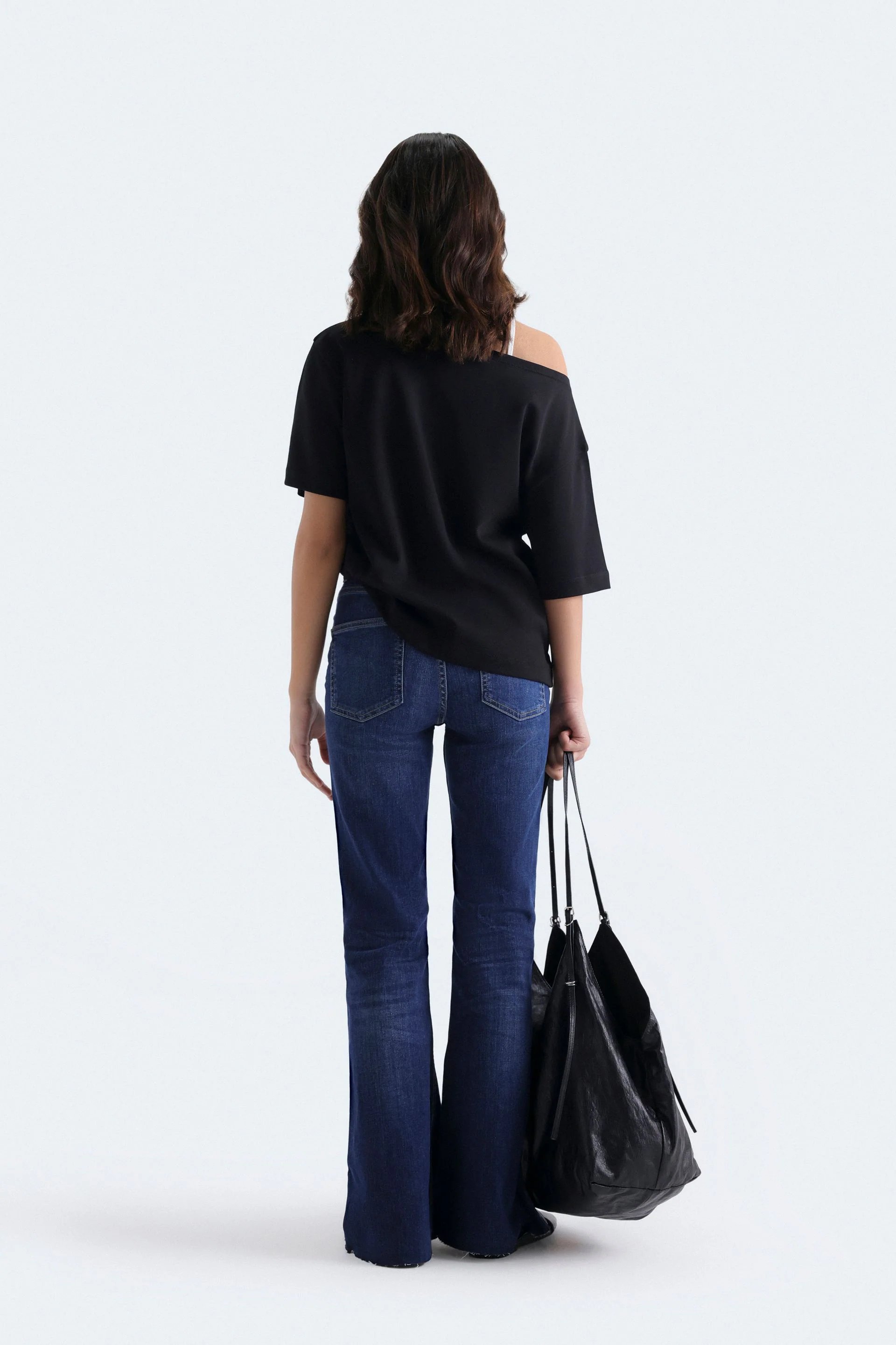 Cropped Boat Neck T-Shirt - Image 11