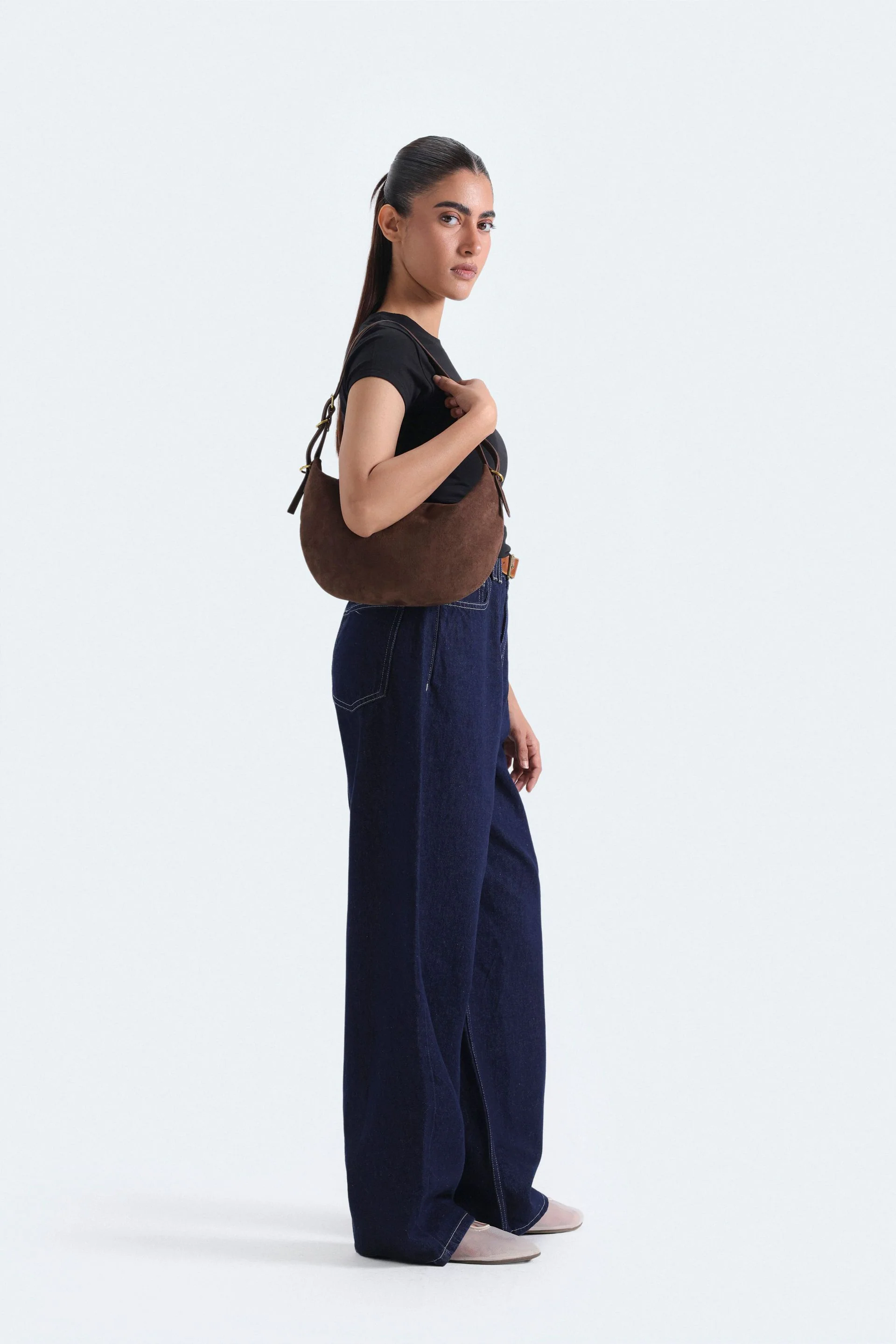 Super Cropped Basic T-Shirt - Image 3