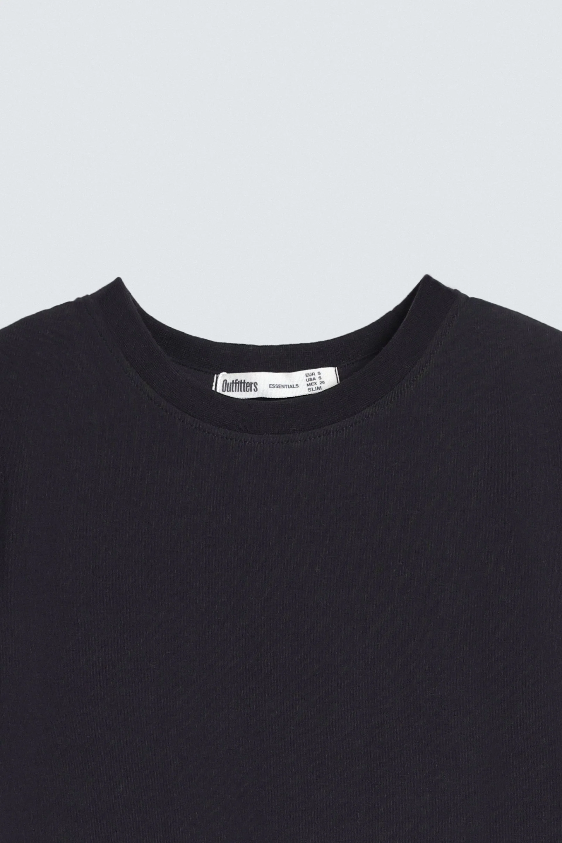 Super Cropped Basic T-Shirt - Image 6
