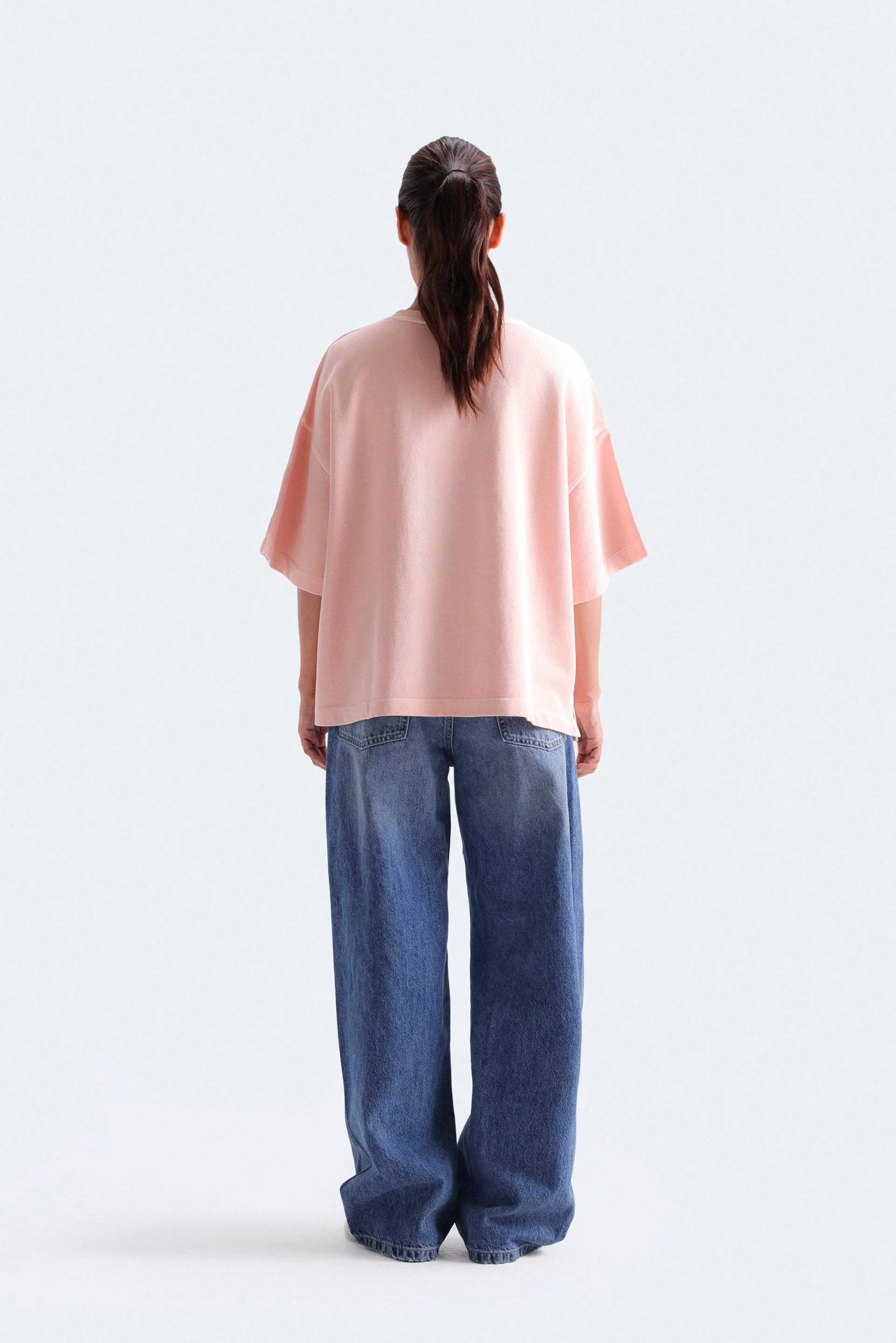 Crew Neck T-Shirt With Side Slit - Image 4