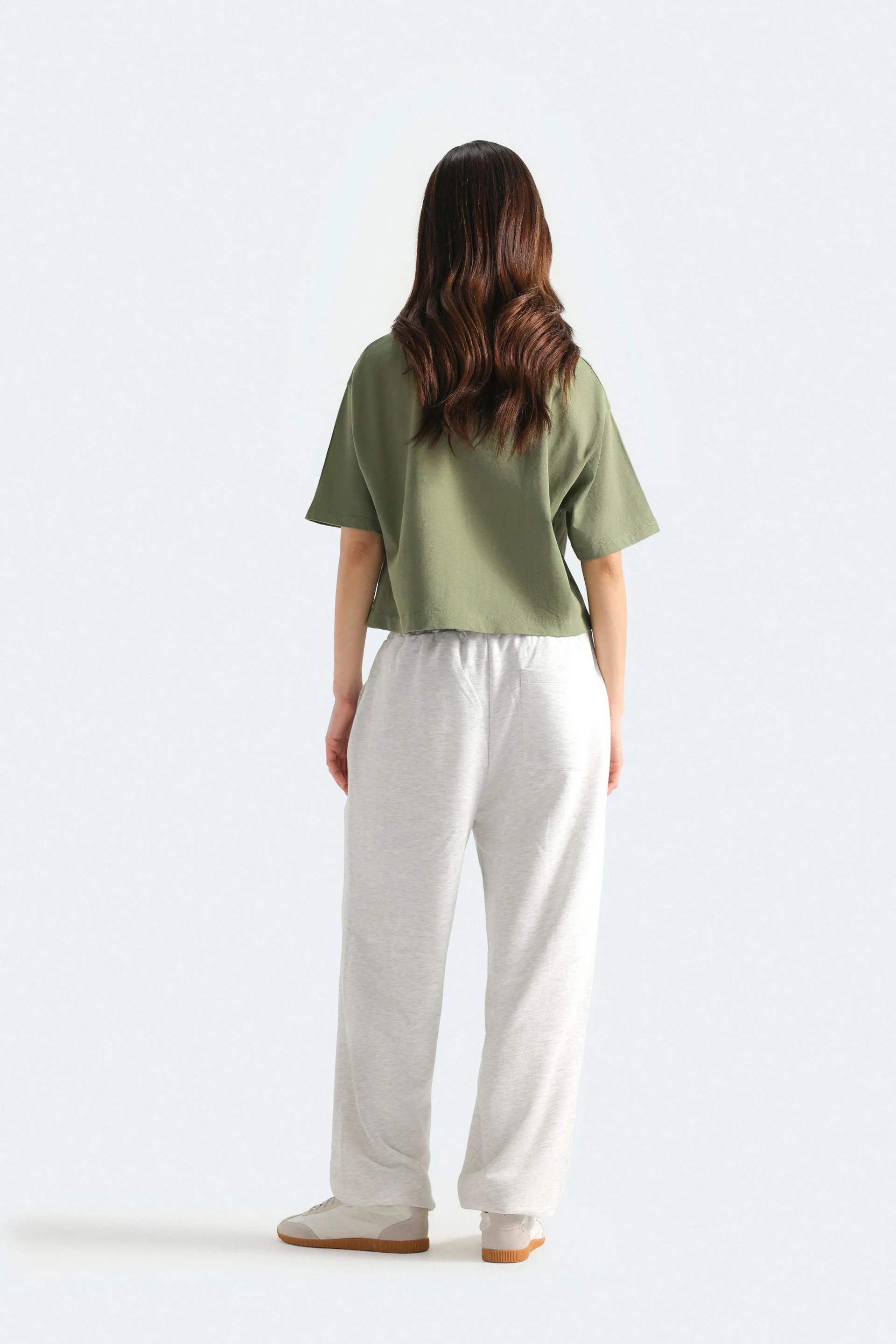 Cropped Graphic T-Shirt - Image 4