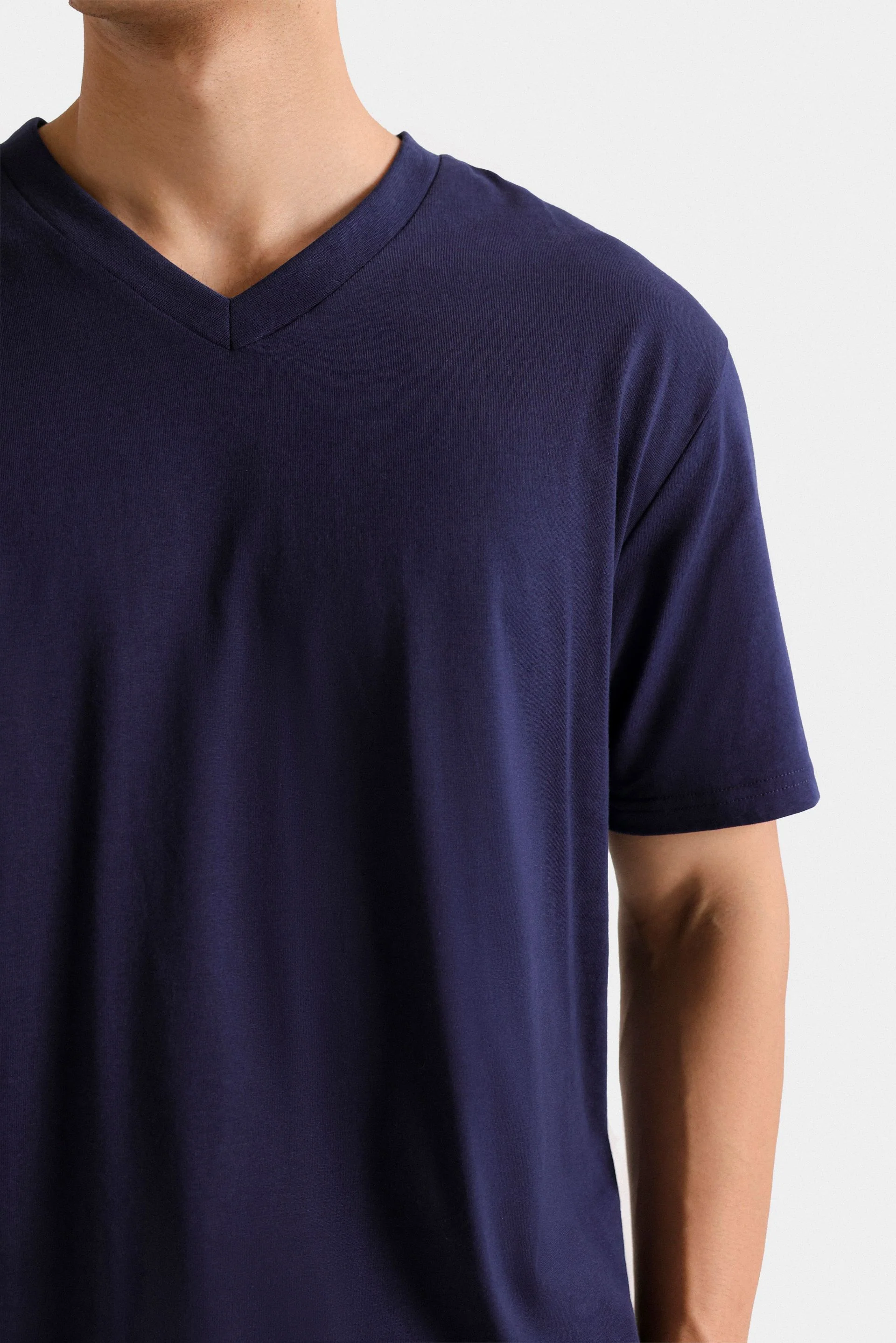 Basic V Neck T-shirt - Image 18