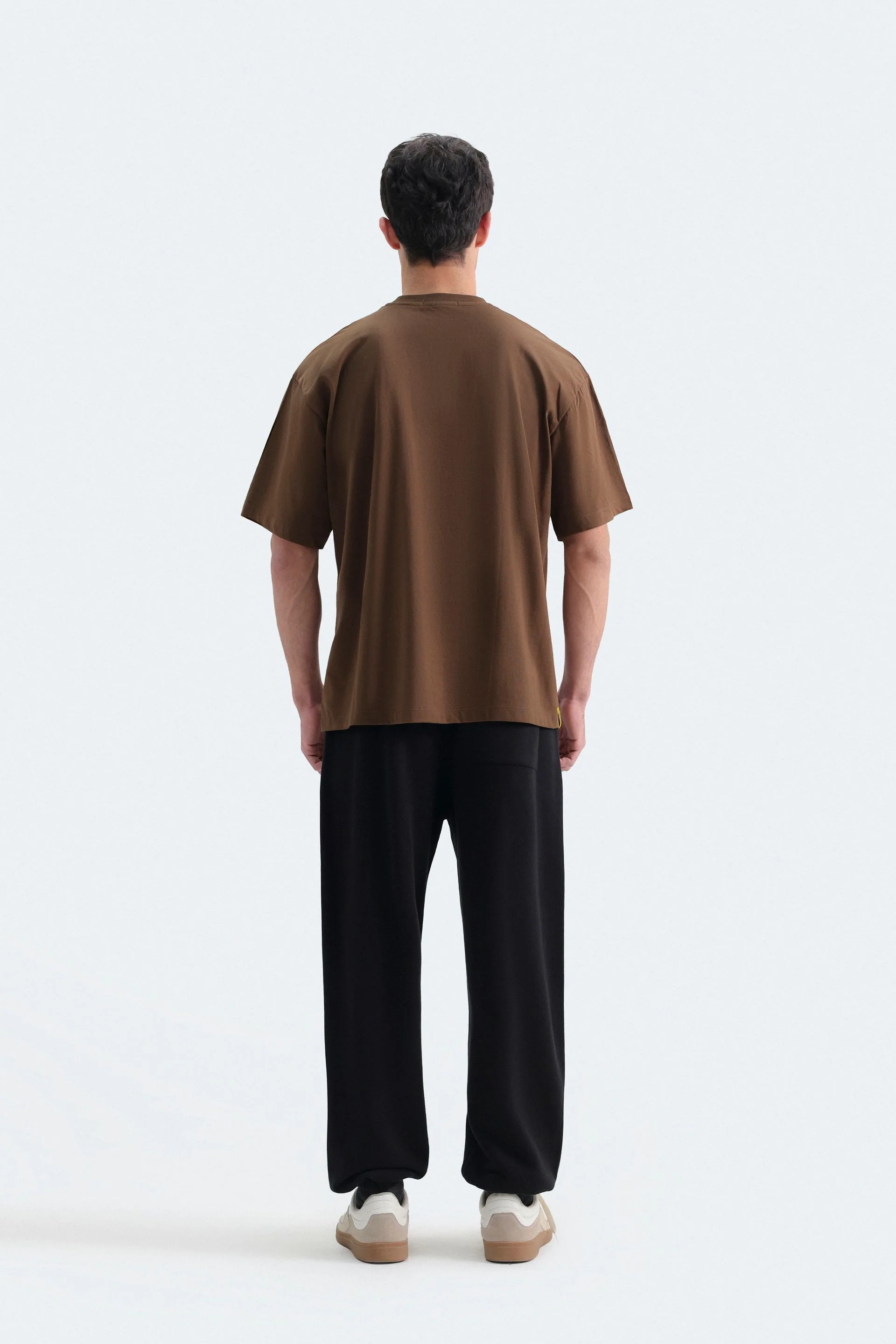 Graphic T-Shirt With Label Patch - Image 12