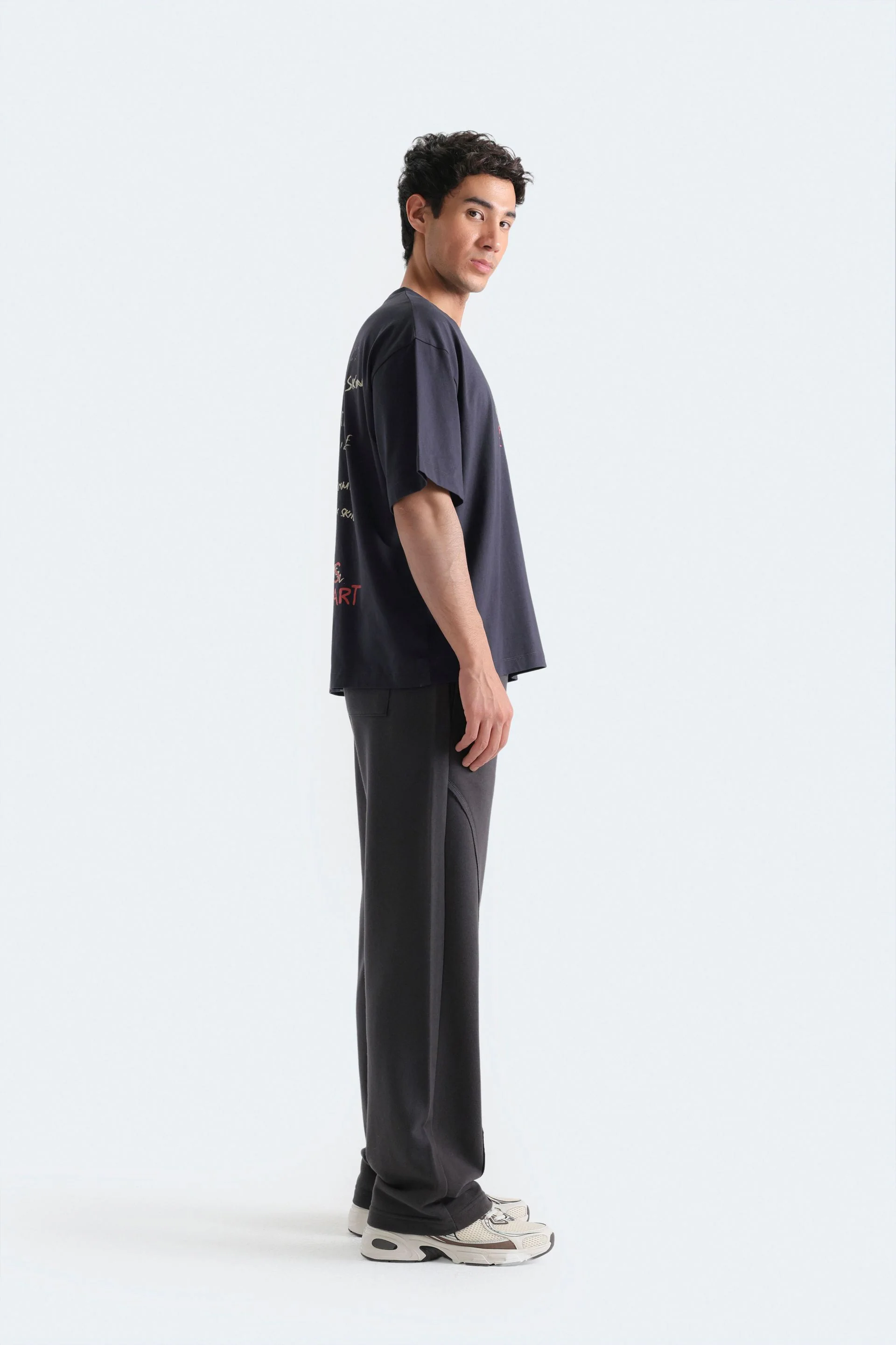 Cropped Graphic T-Shirt - Image 2