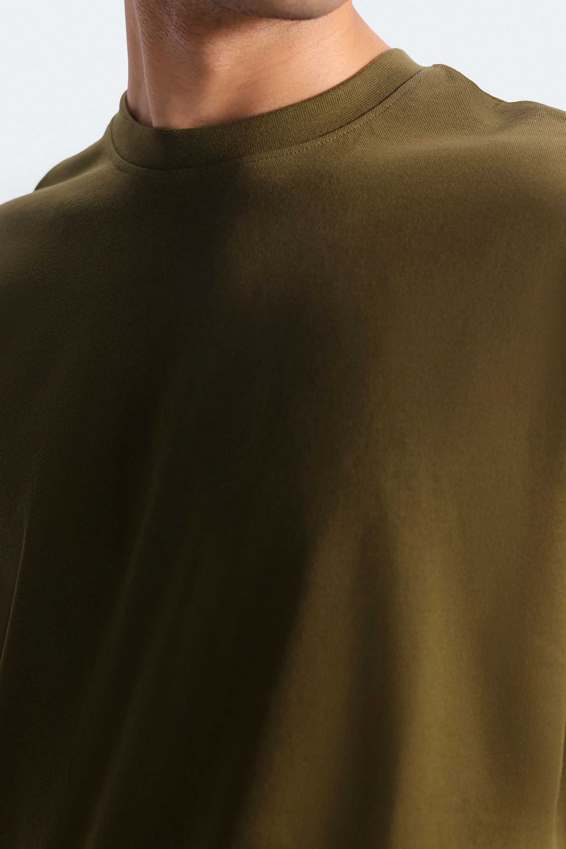 Basic Crew Neck T-Shirt - Image 19