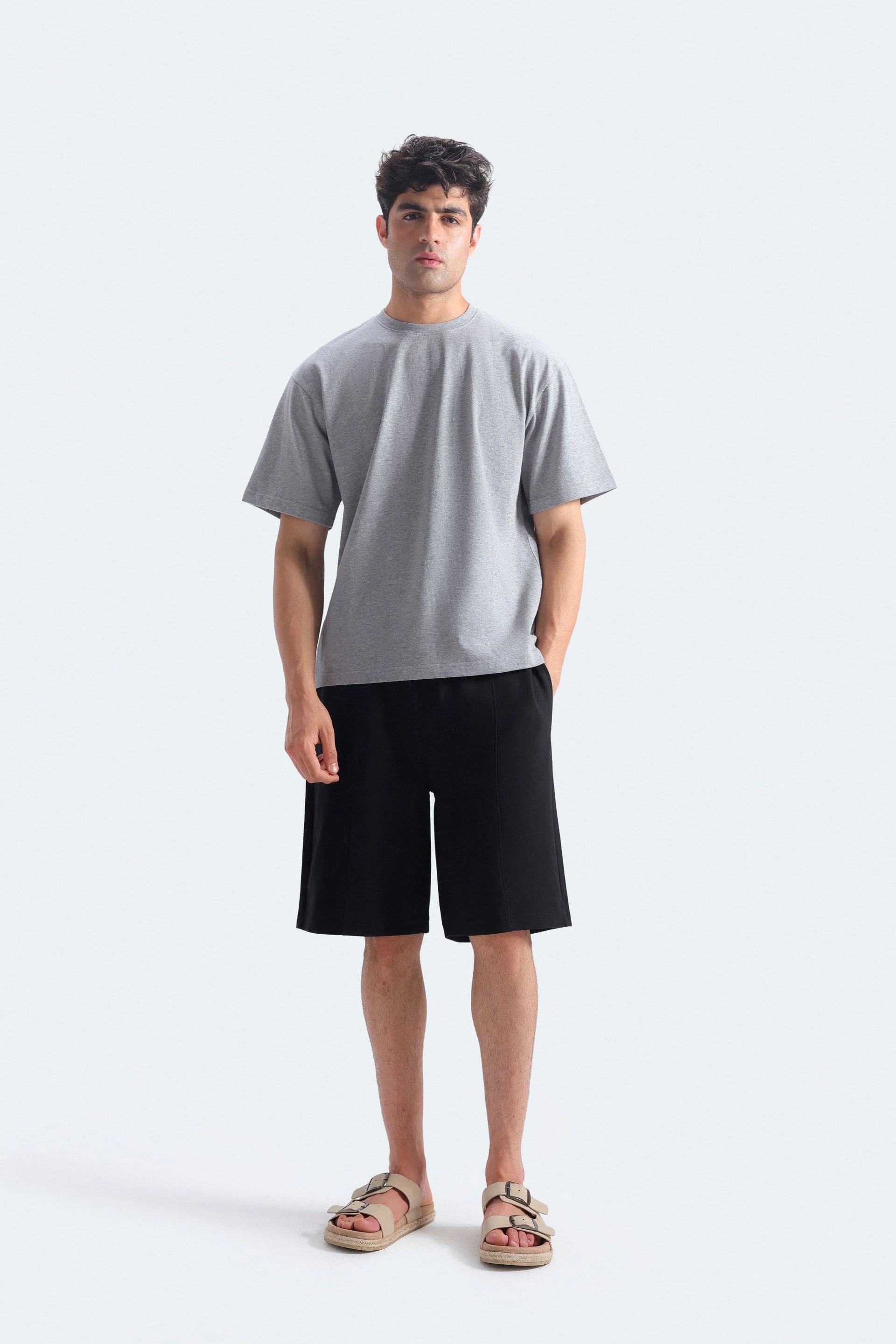 Basic Crew Neck T-Shirt - Image 32