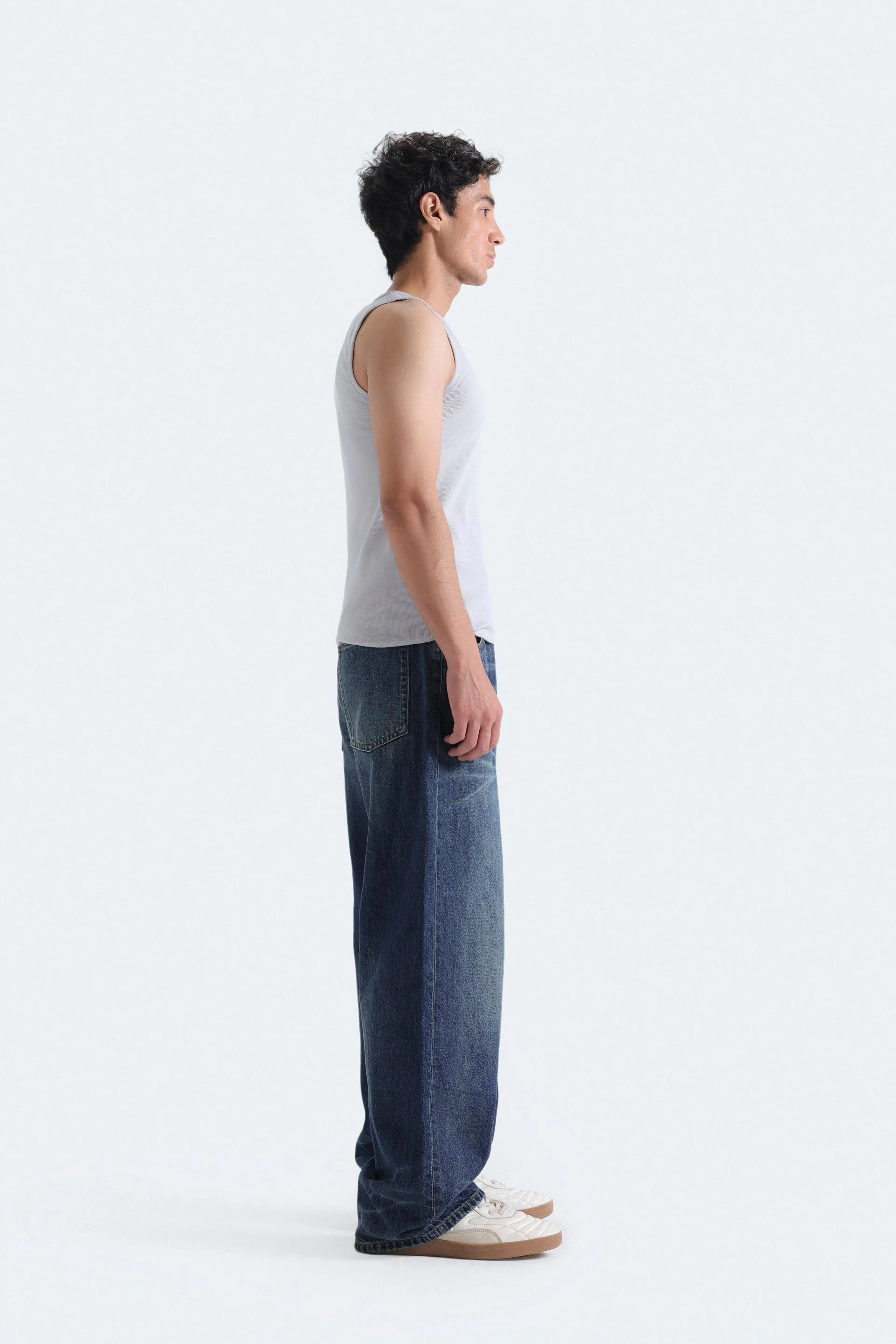 Basic Tank Top - Image 3
