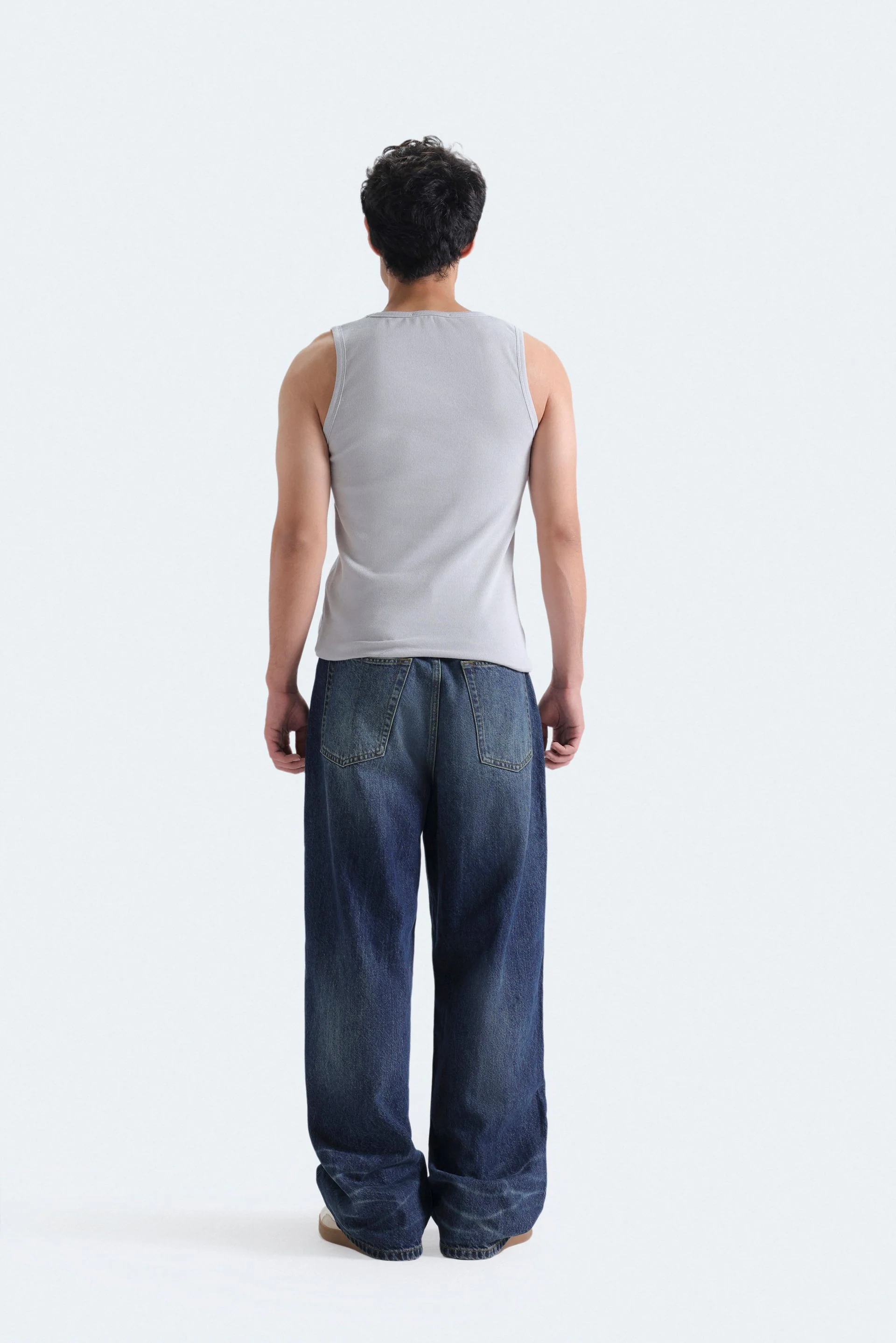 Basic Tank Top - Image 4