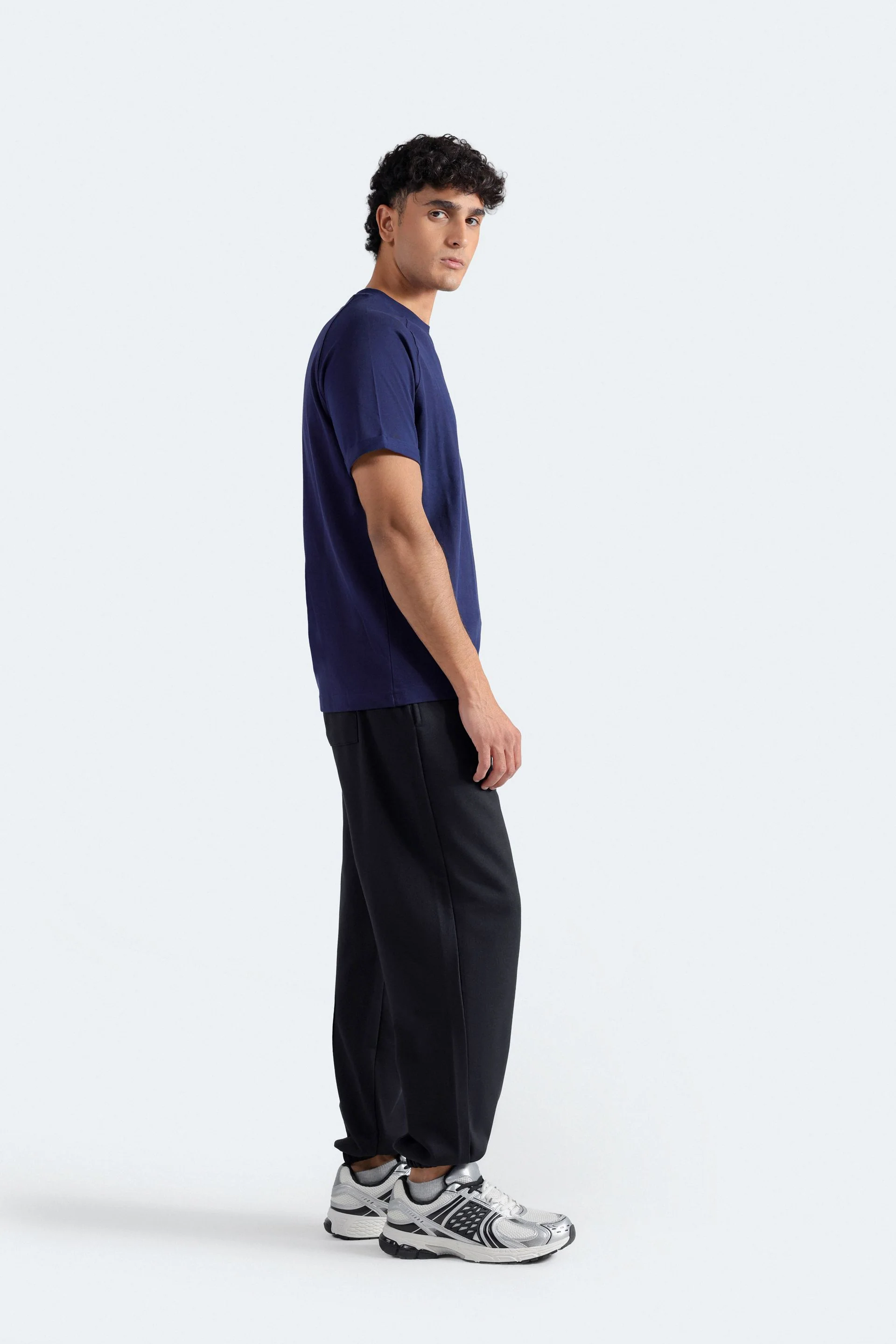 Raglan Sleeves T-Shirt - Image 10