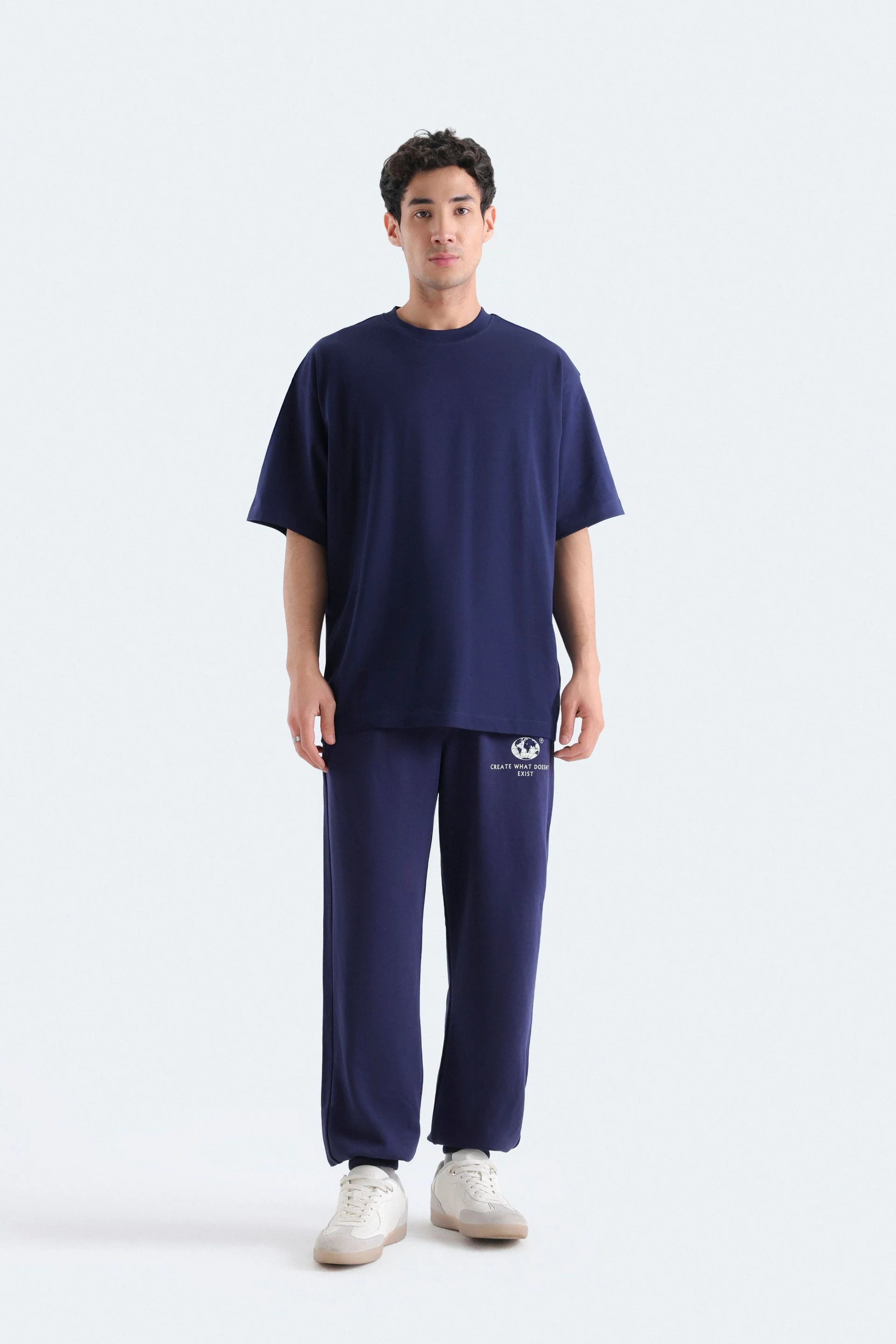 Basic Crew Neck T-Shirt - Image 15