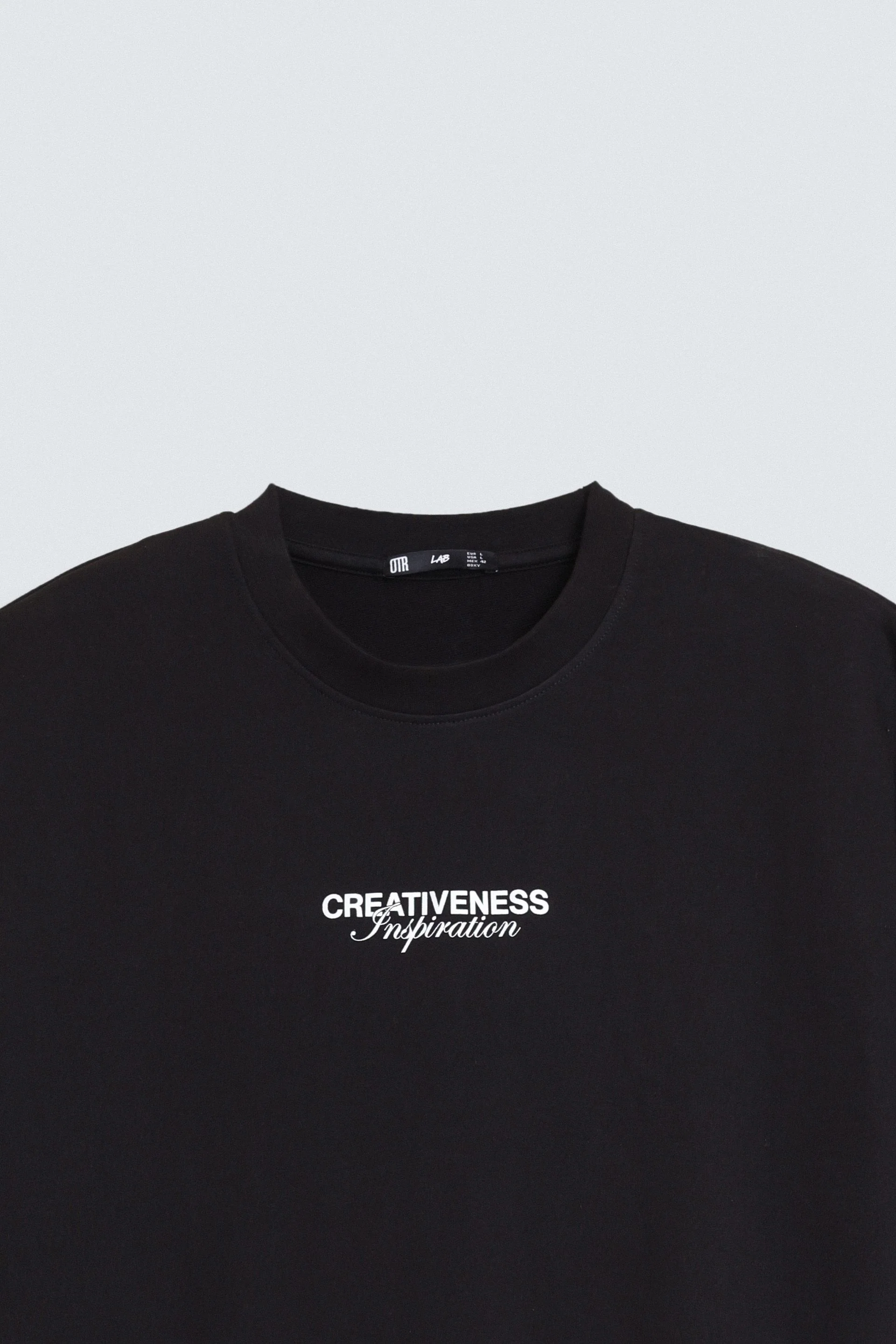 Cropped Embroidered T-Shirt - Image 14