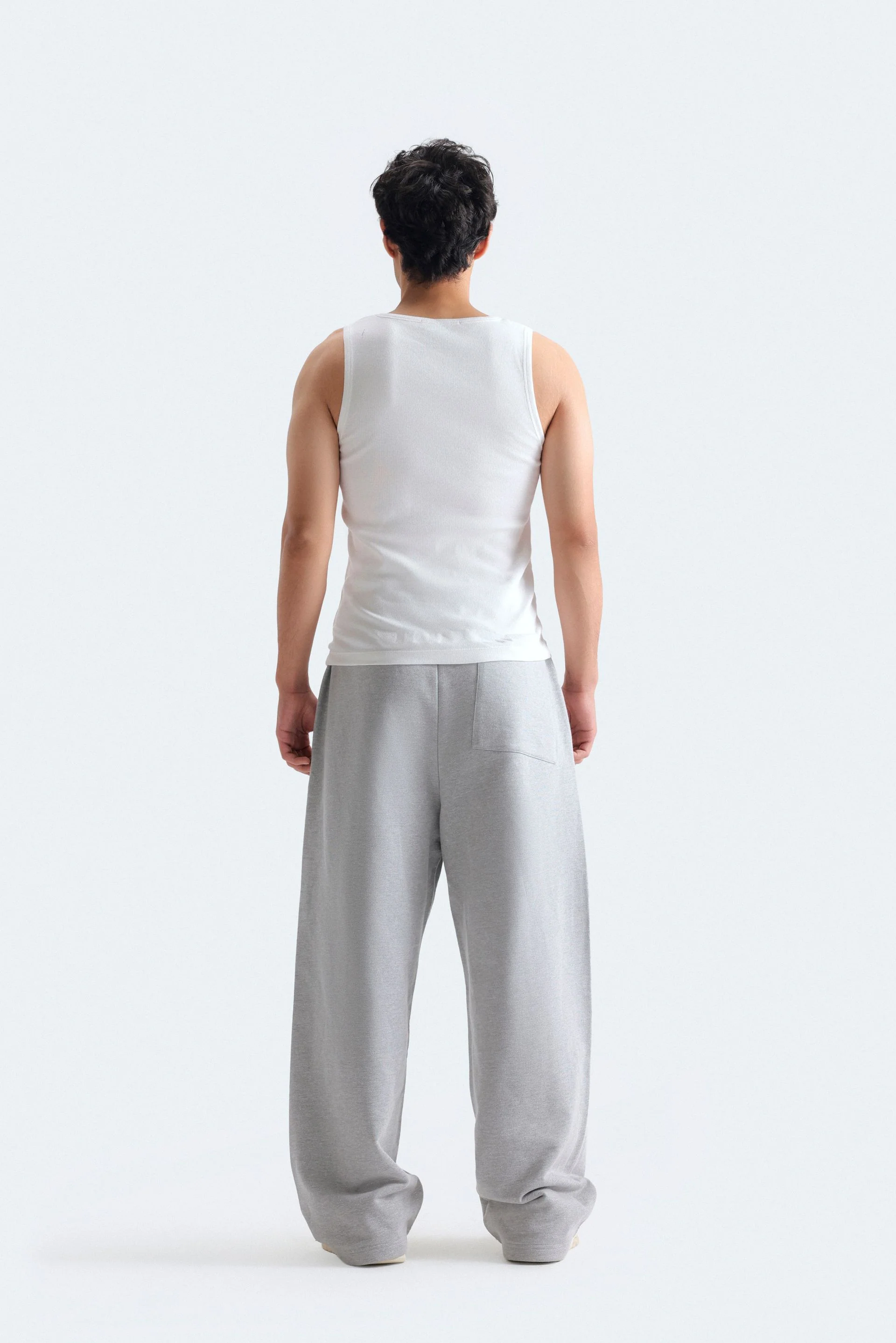 Basic Tank Top - Image 4