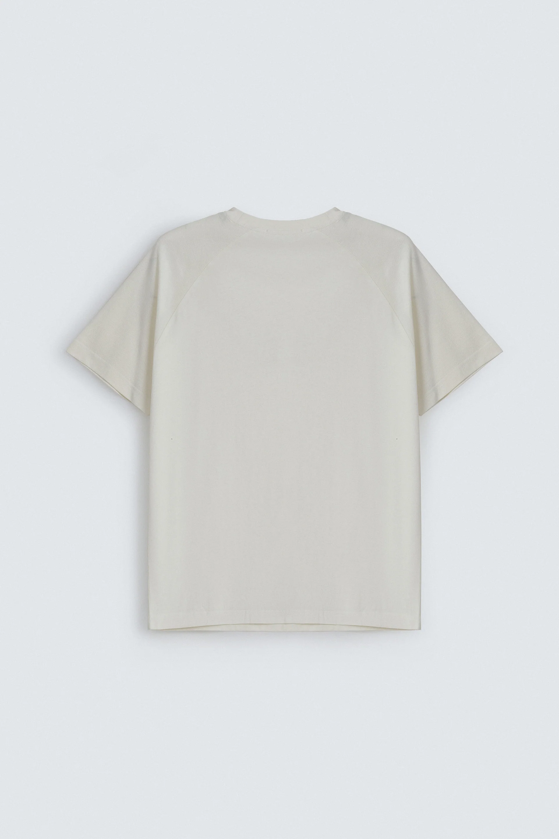 Raglan Sleeves T-Shirt - Image 3