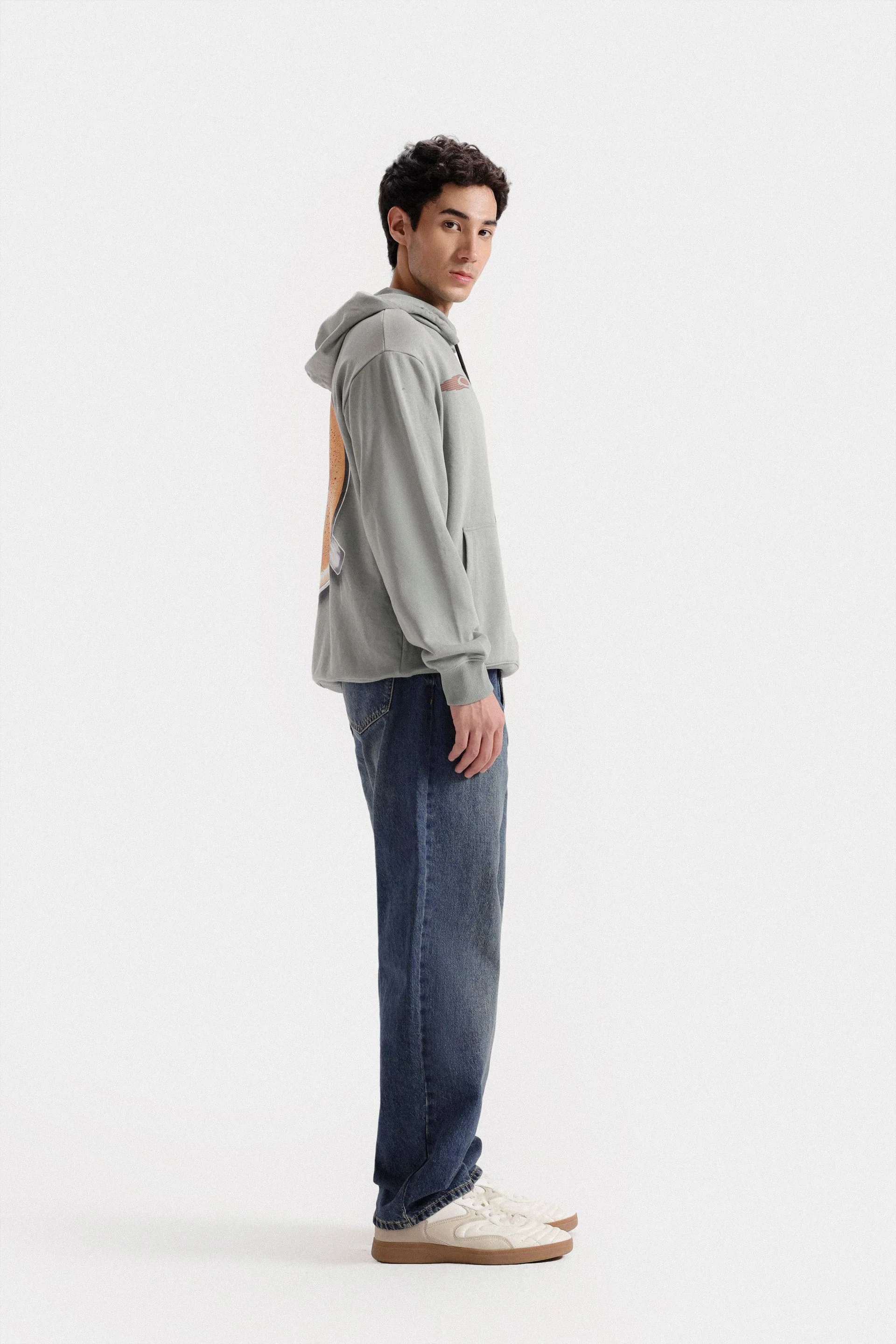 Graphic Pull-Over - Image 3