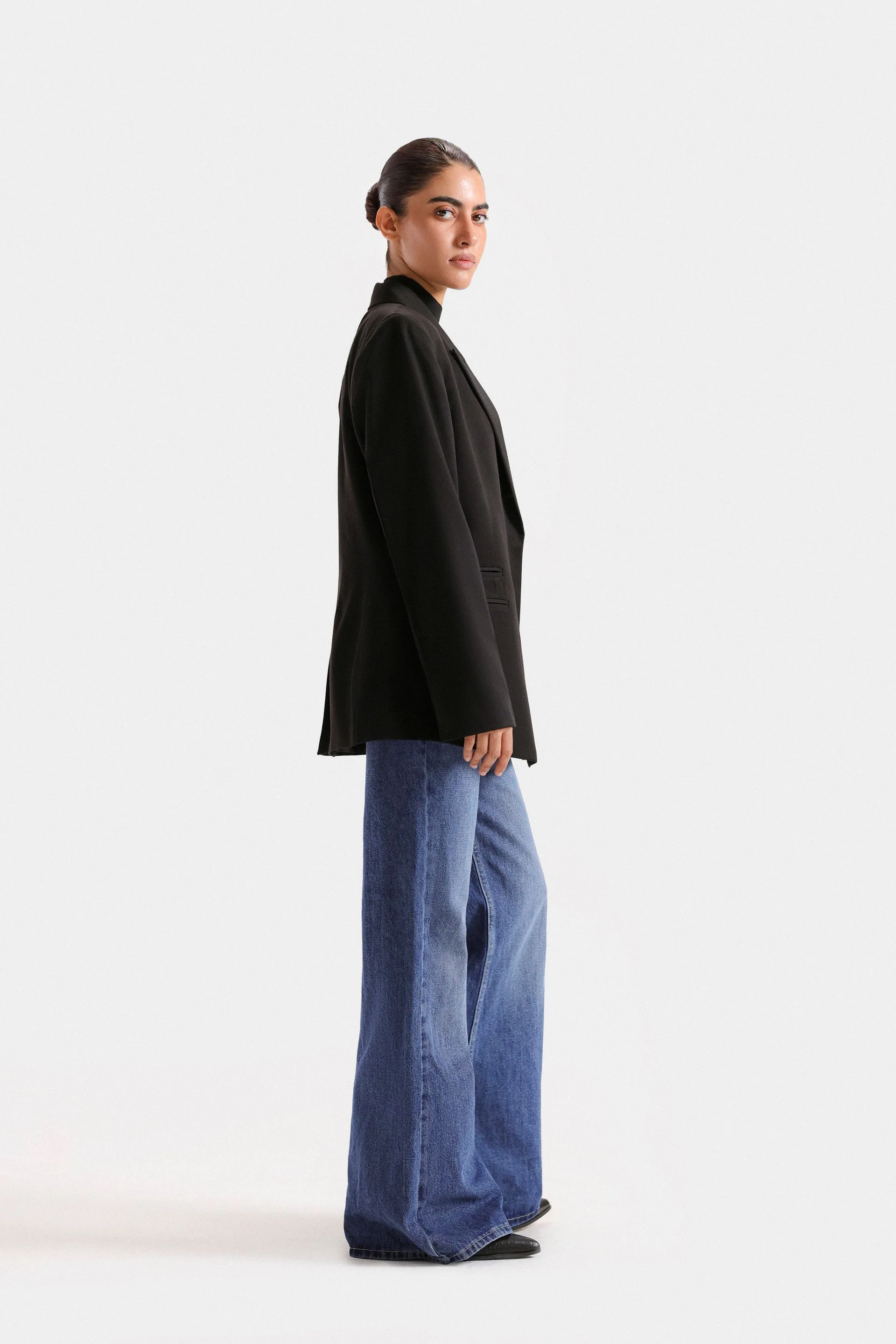 Notched Lapel Collar Straight Cut Blazer - Image 3