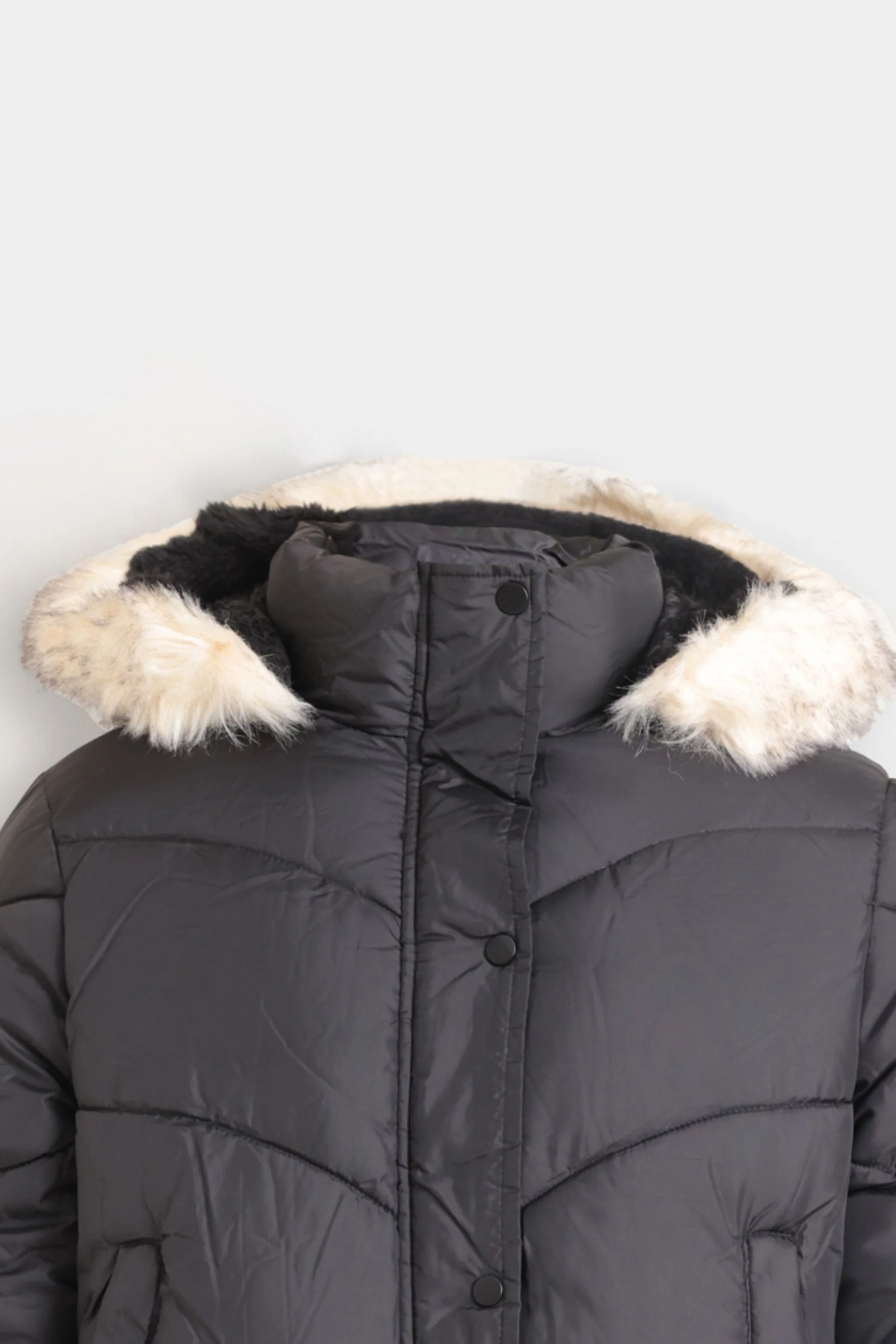 Quilted Puffer Jacket With Fur Hood - Image 6